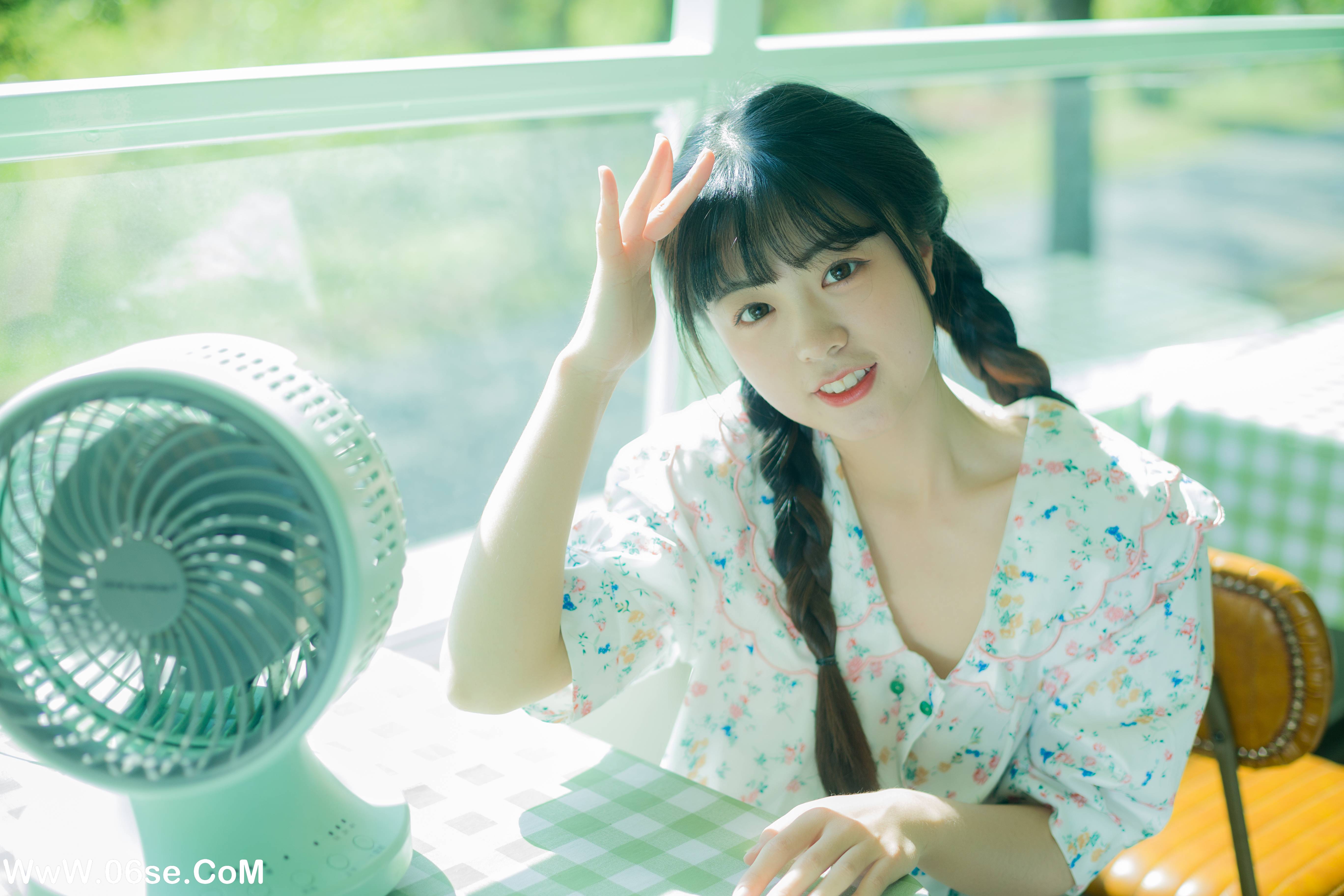 图片[4]-[YITUYU艺图语]2022.09.11 藏在巴士角落的快乐 可爱泡泡呀[27+1P／246MB]-六色网