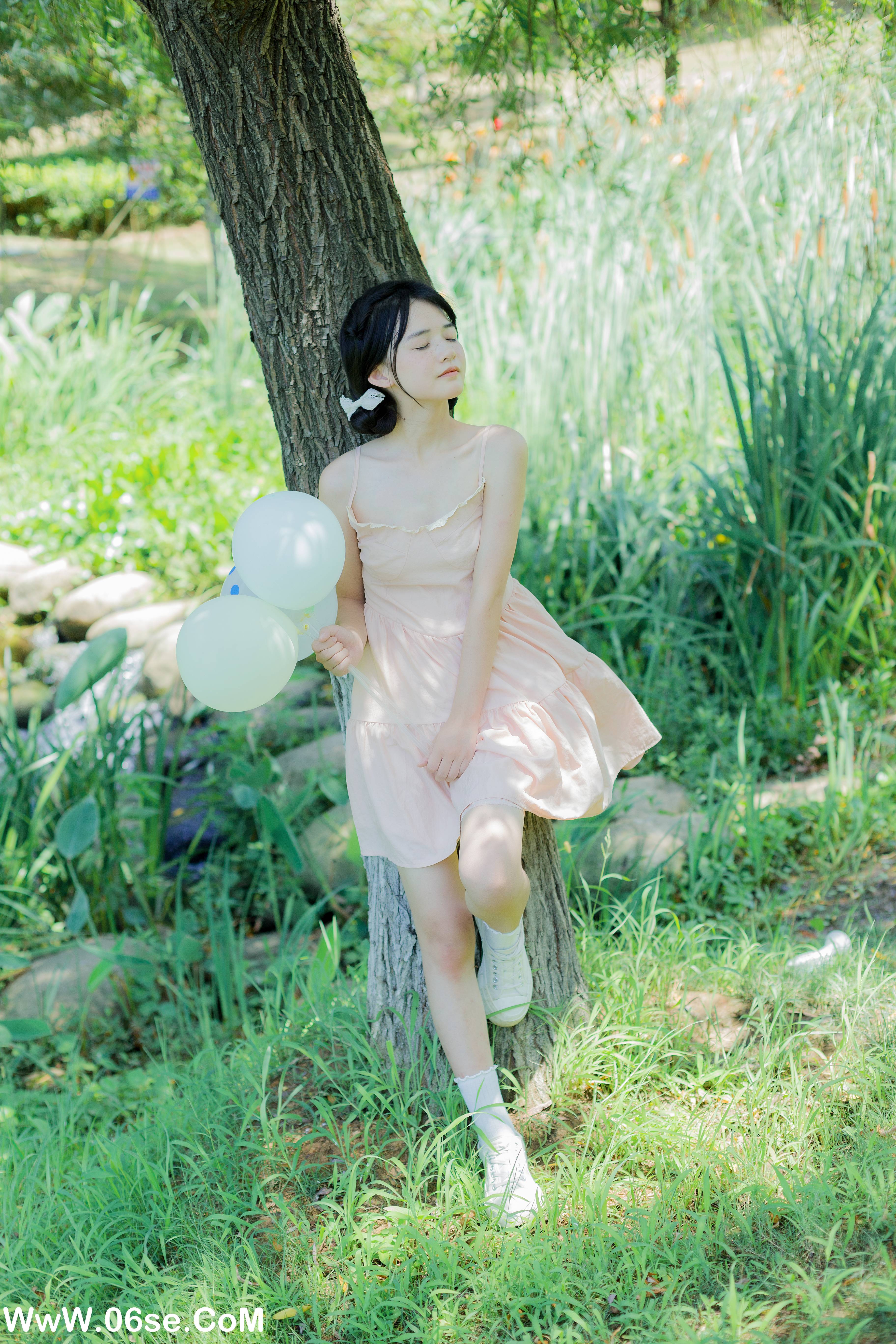 图片[23]-[YITUYU艺图语]2022.08.19 雀斑少女的夏日绮梦 小怡妹妹cute[29+1P／304MB]-六色网