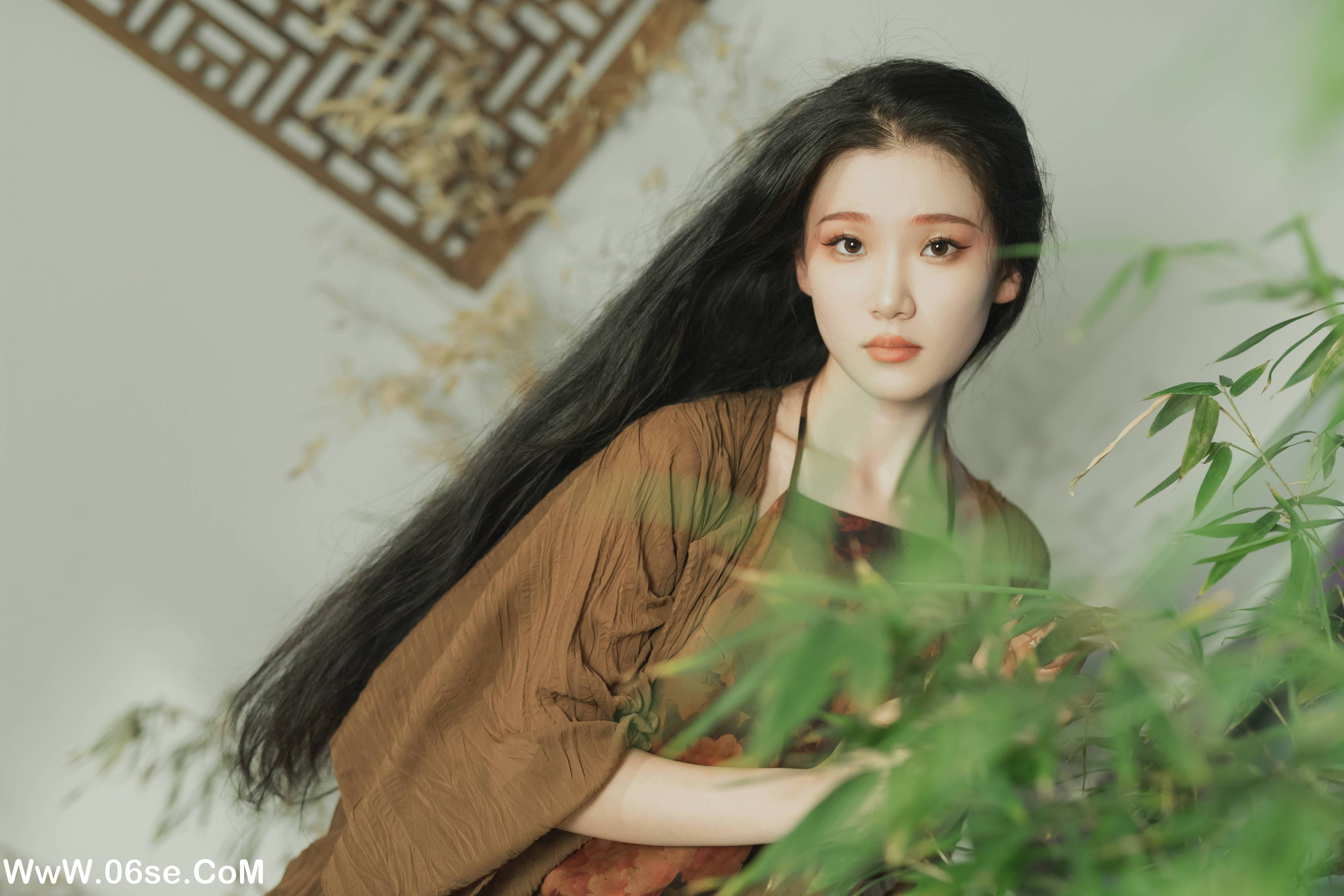 图片[20]-[YITUYU艺图语]2022.09.03 素衣 相望回首喵喵喵[34+1P／379MB]-六色网