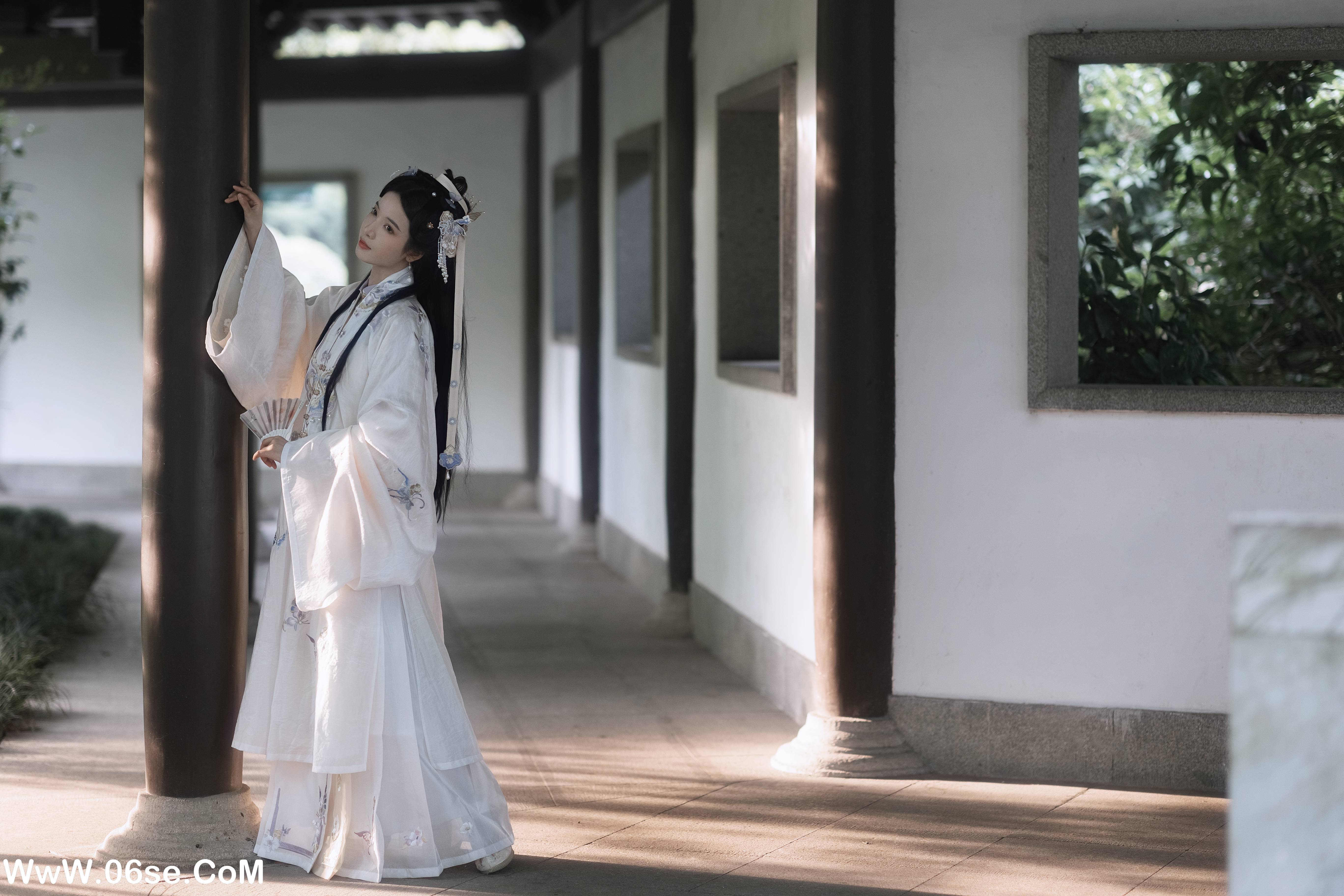 图片[33]-[YITUYU艺图语]2022.11.20 梨园故梦 一只阿梦崽[32+1P／315MB]-六色网