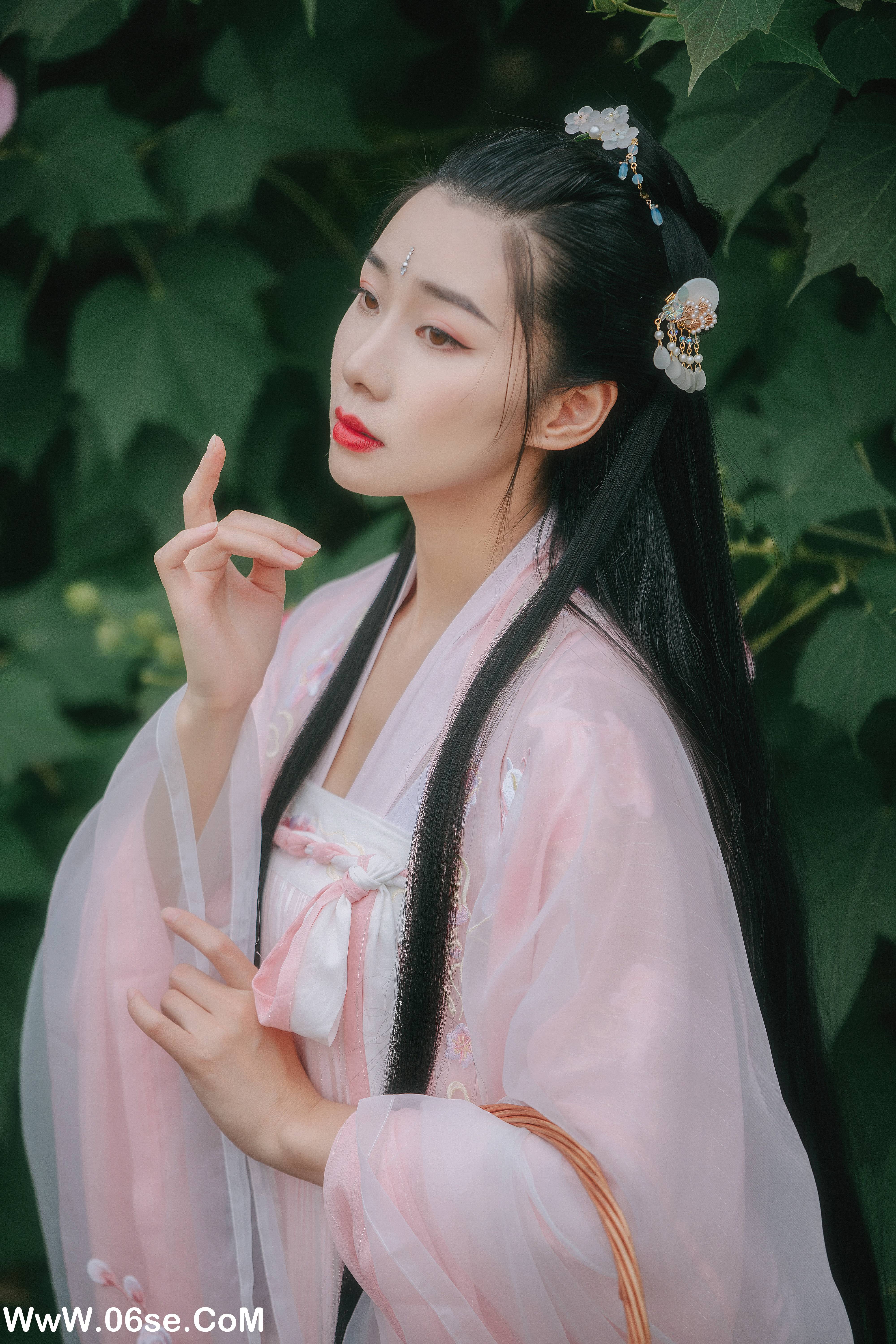 图片[18]-[YITUYU艺图语]2022.05.31 粉蝶 木景抒[22P-351.56MB]-六色网