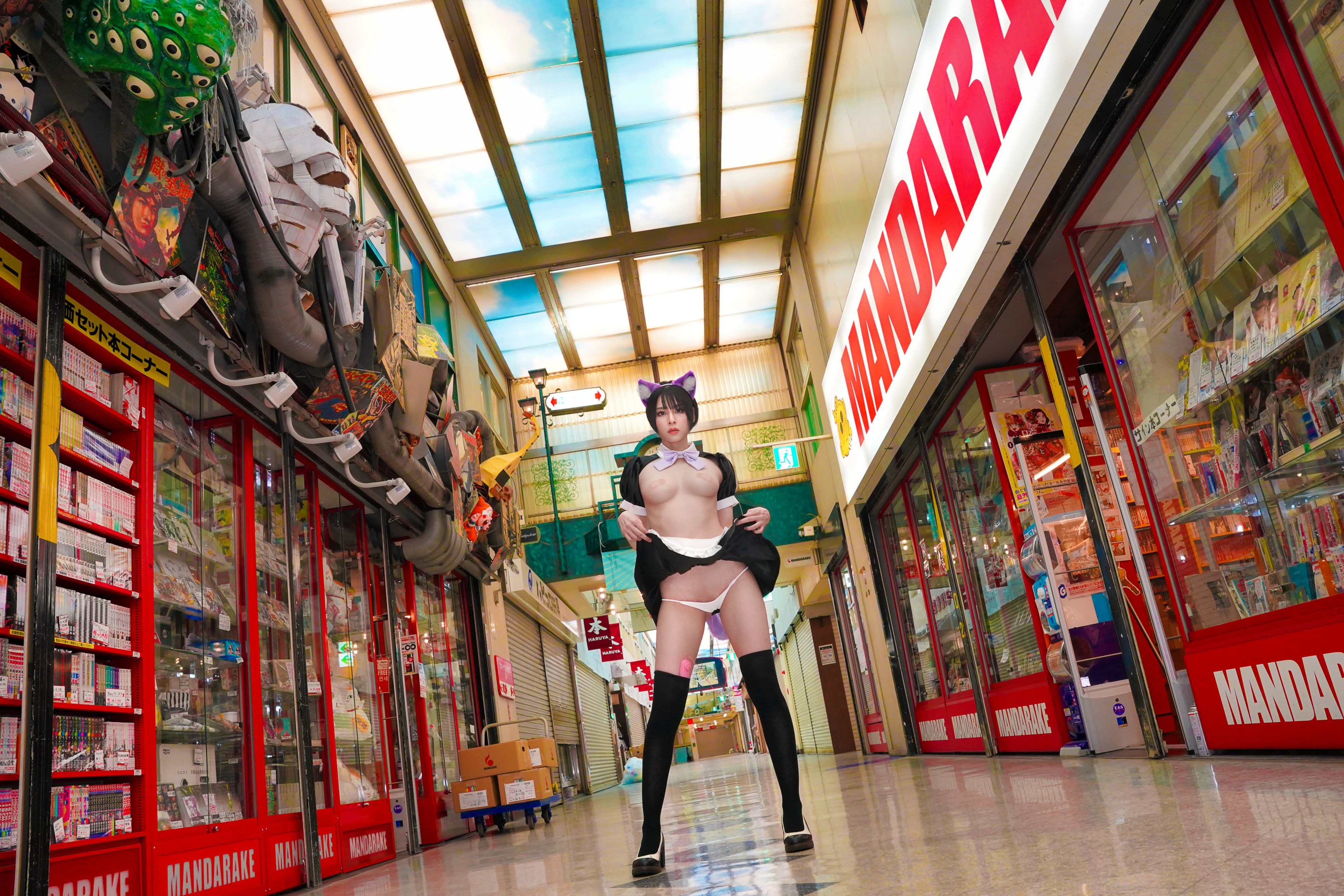 おりん×ぷれでたーらっと野外露出デジタル写真集 「WILD NIGHTS」 34