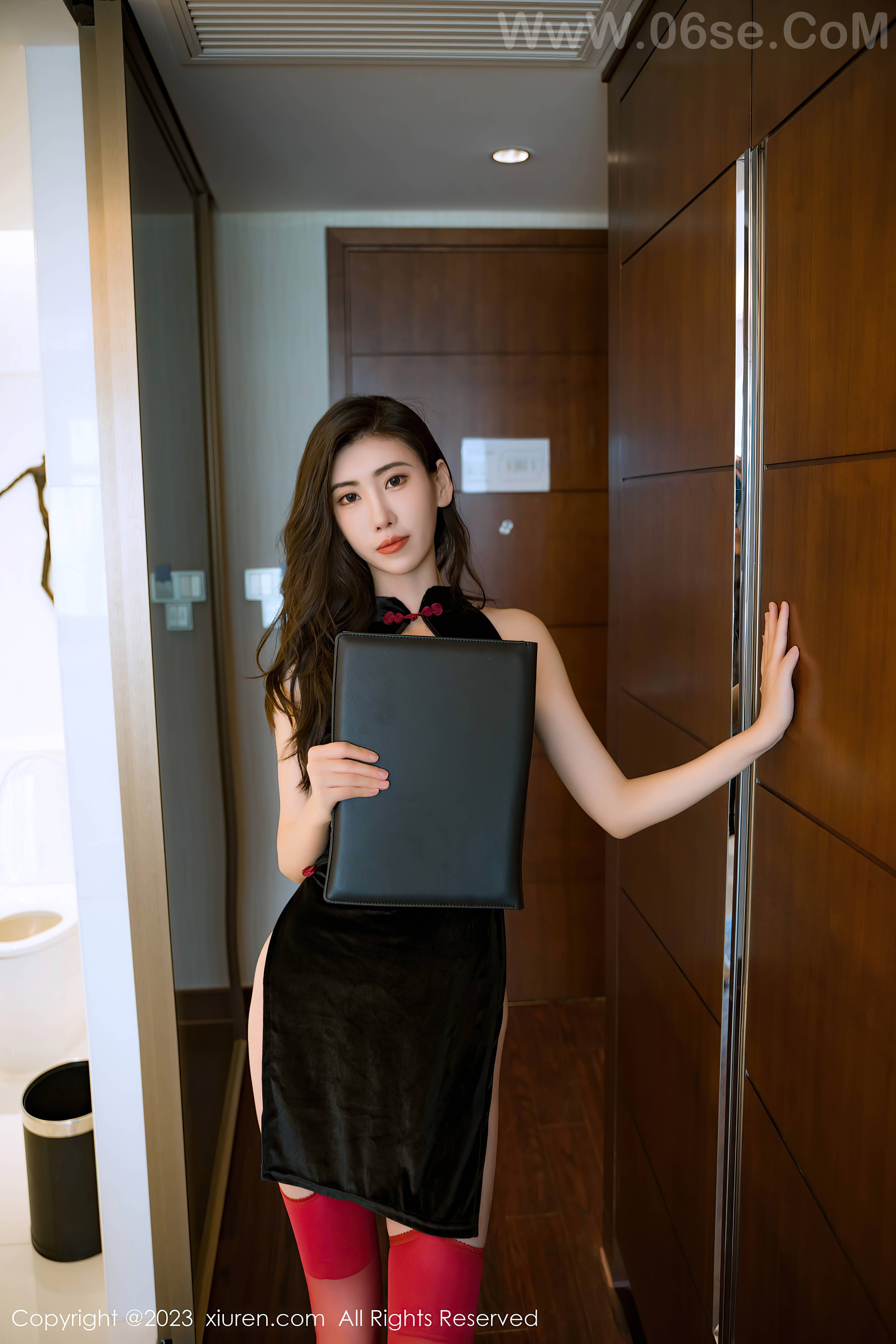 图片[13]-[Xiuren秀人网]2023.07.24 NO.7128 章芃芃[73+1P／676MB]-六色网