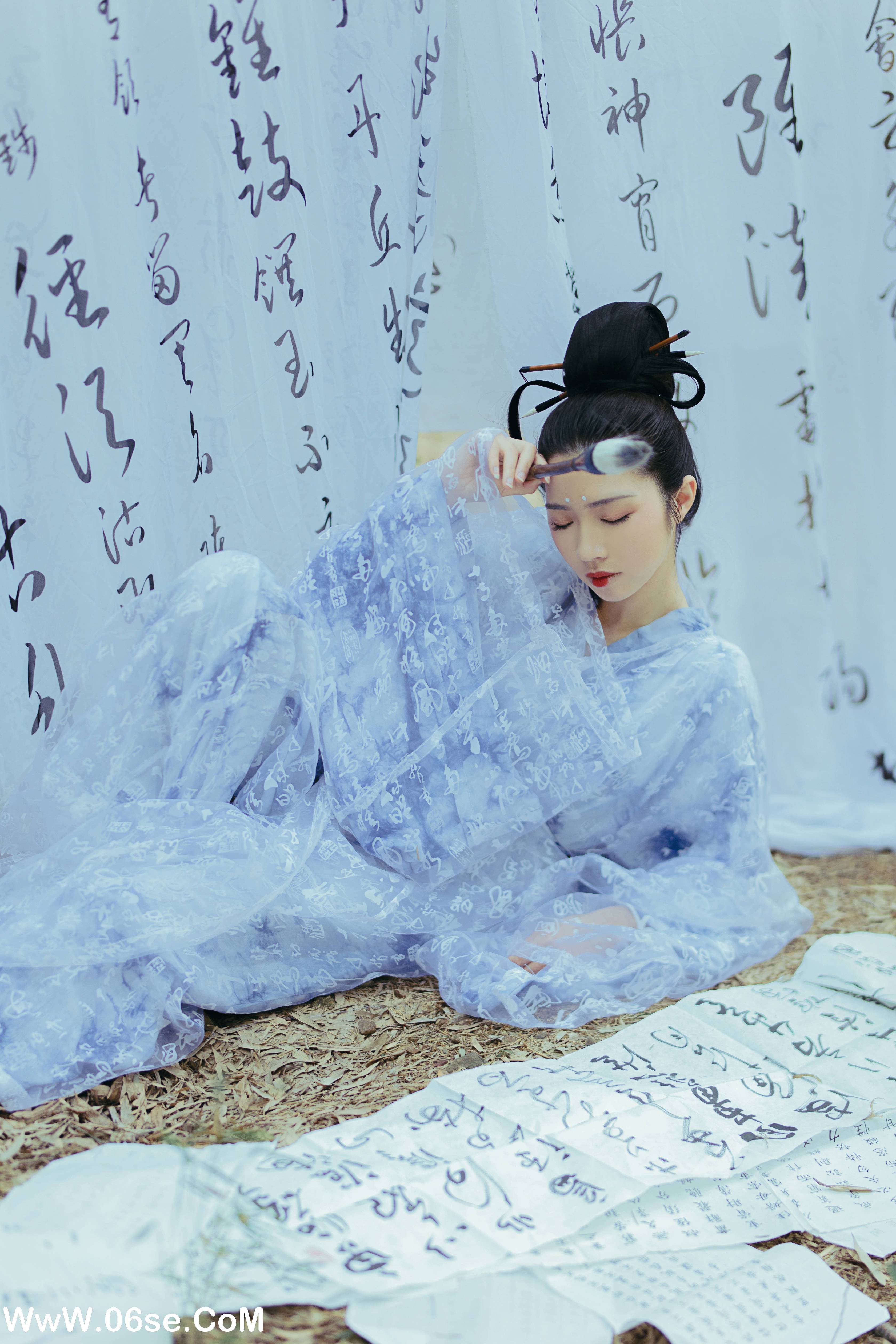 图片[20]-[YITUYU艺图语]2022.08.24 笔仙 君心蓝[21+1P／378MB]-六色网