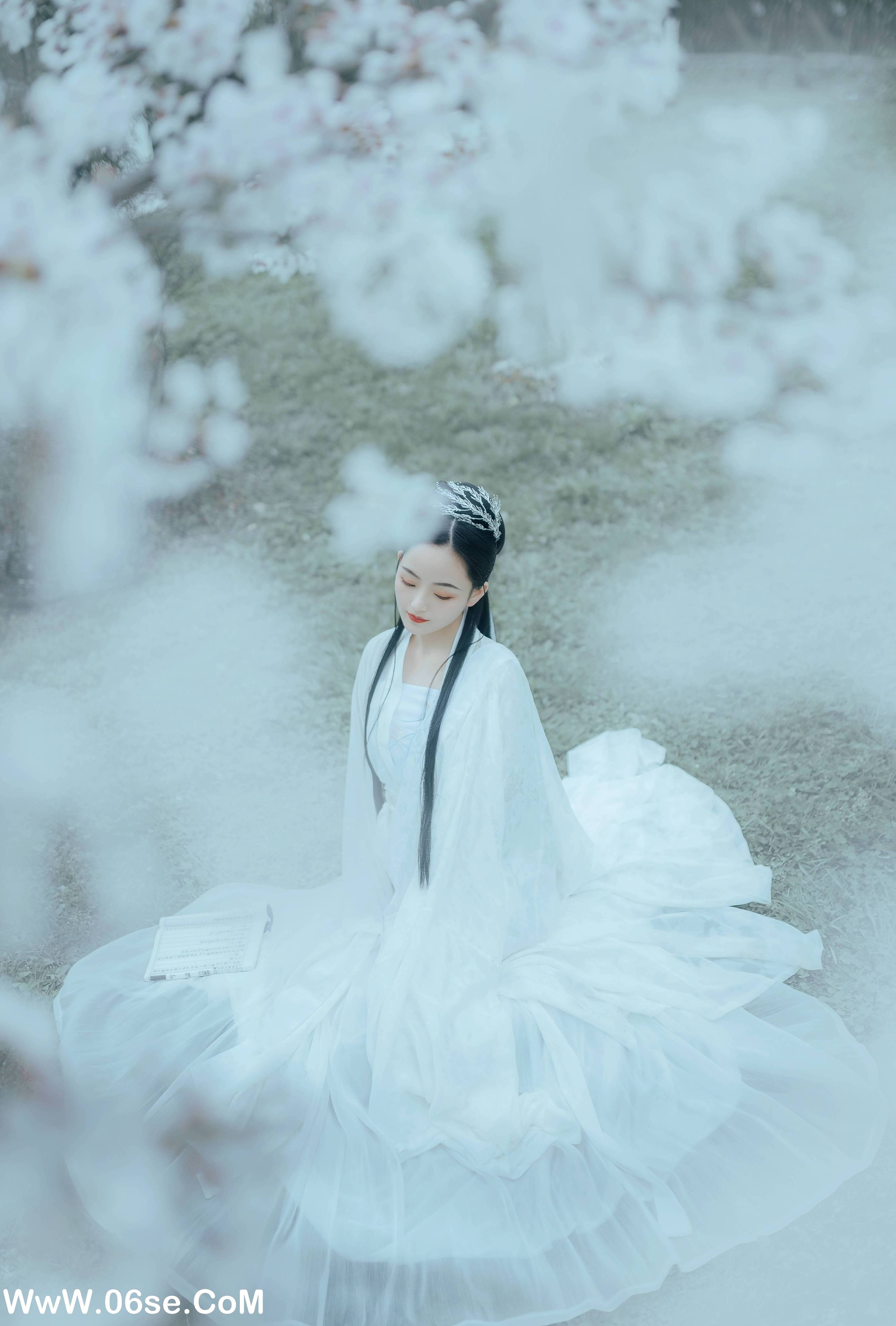 图片[9]-[YITUYU艺图语]2022.12.06 樱吹雪 穆婕[24+1P／194MB]-六色网