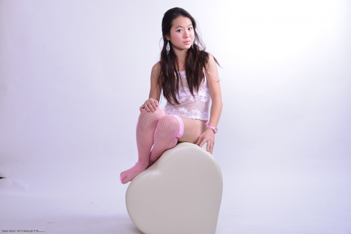[Image: 6bb8f341fad8d1dd7b325.jpg]