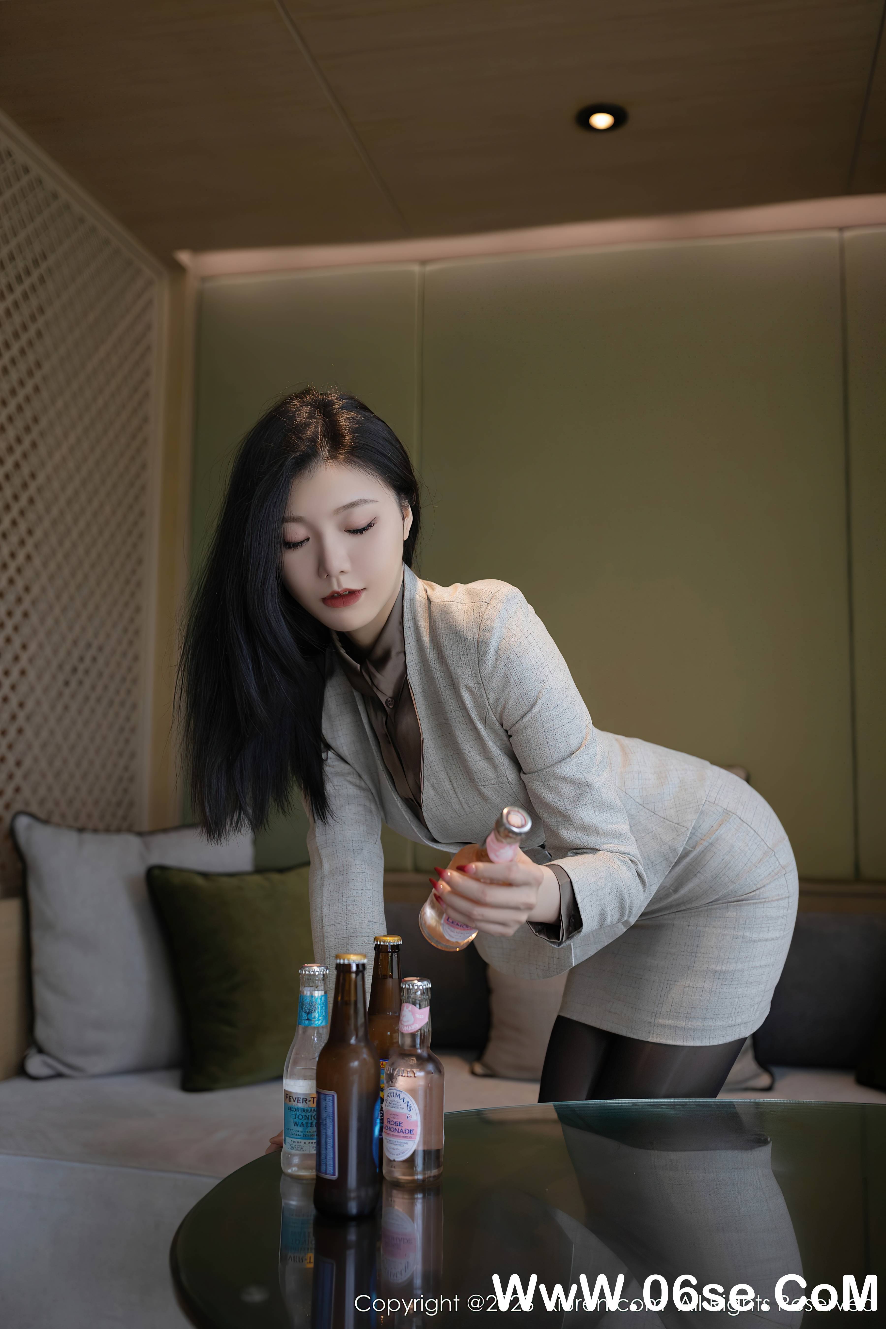 图片[5]-[XiuRen秀人网] 2023.06.20 NO.6951 安然anran-六色网