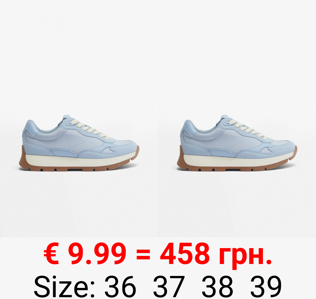 Sneakers with track soles