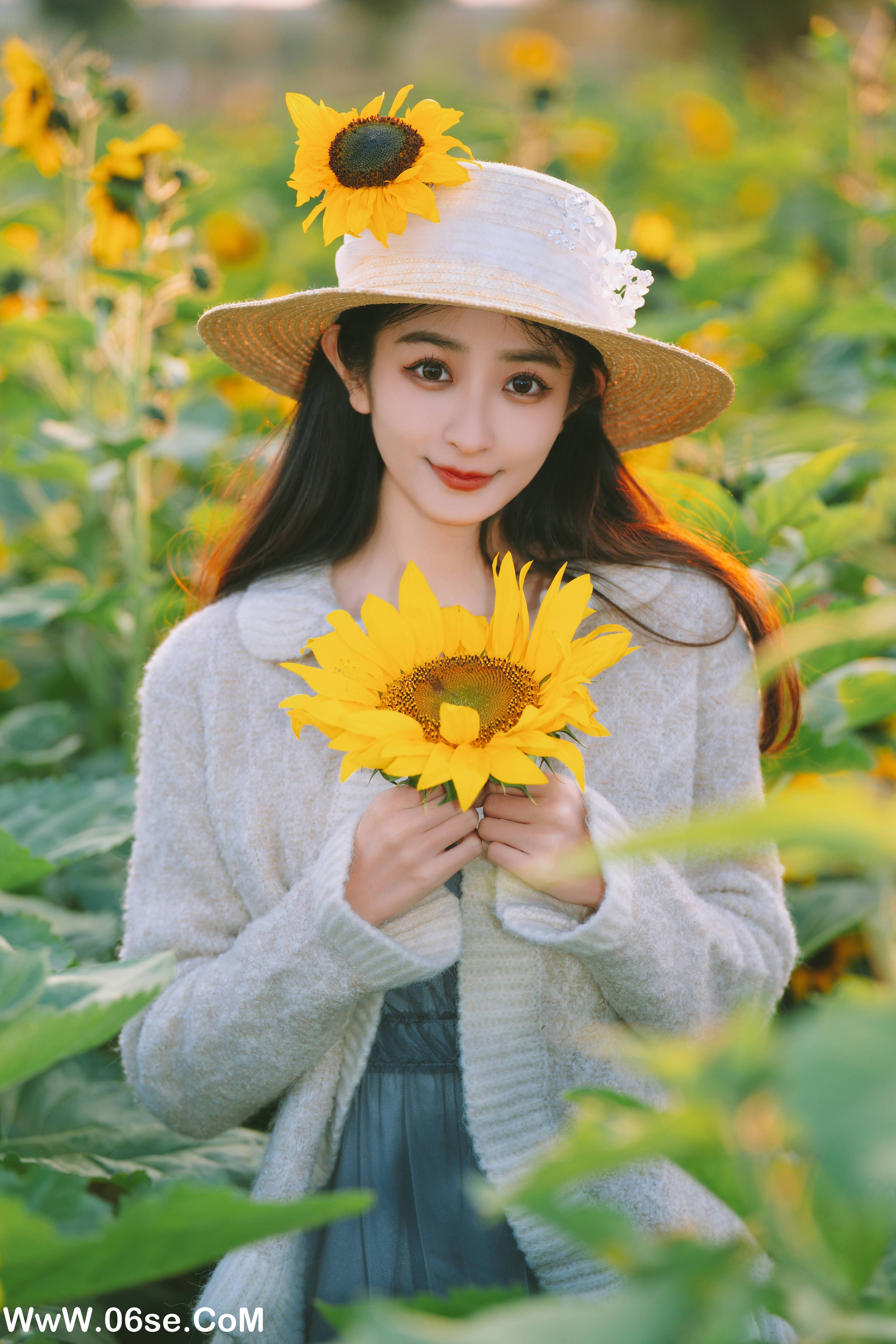 图片[5]-[YITUYU艺图语]2022.11.16 向日葵少女 小泽[22+1P／589MB]-六色网