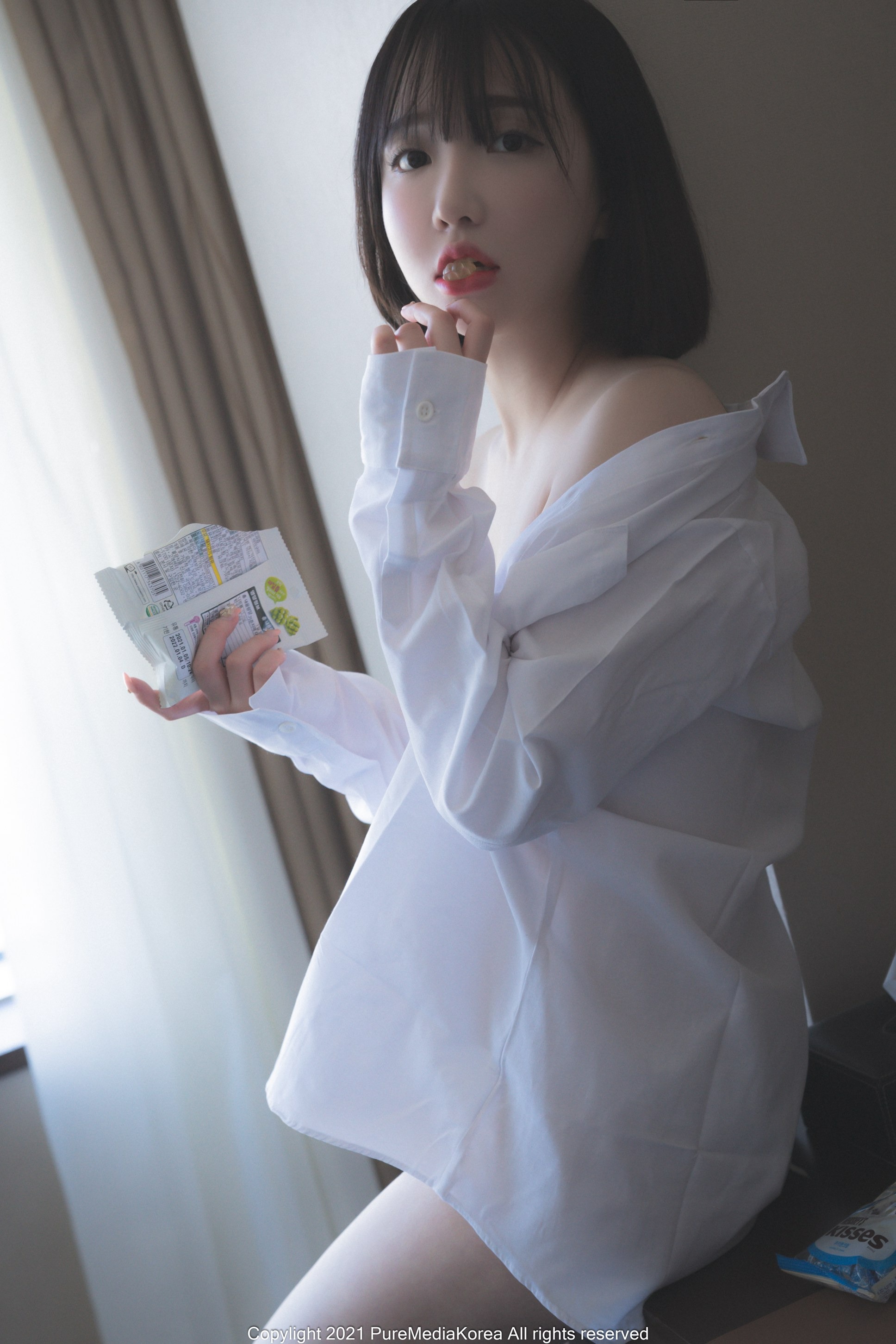 Pure Media Vol.070 Son Ye-Eun (손예은)  72P 37