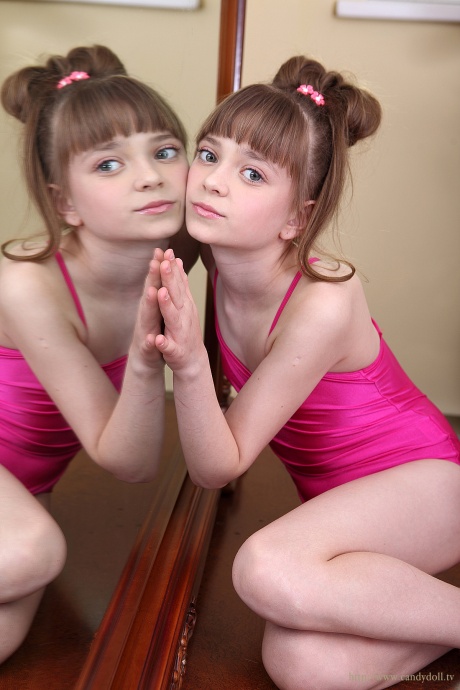[Image: 6cb43d8ff52635ff0b407.jpg]