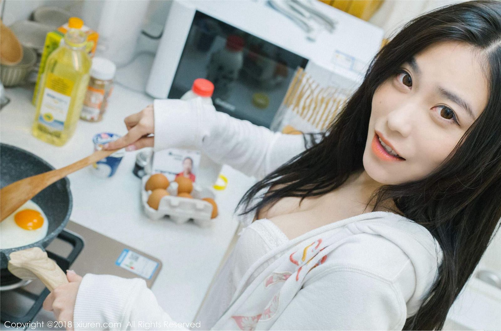 [Image: 6cb9e84dfb72cb7ad61c4.jpg]