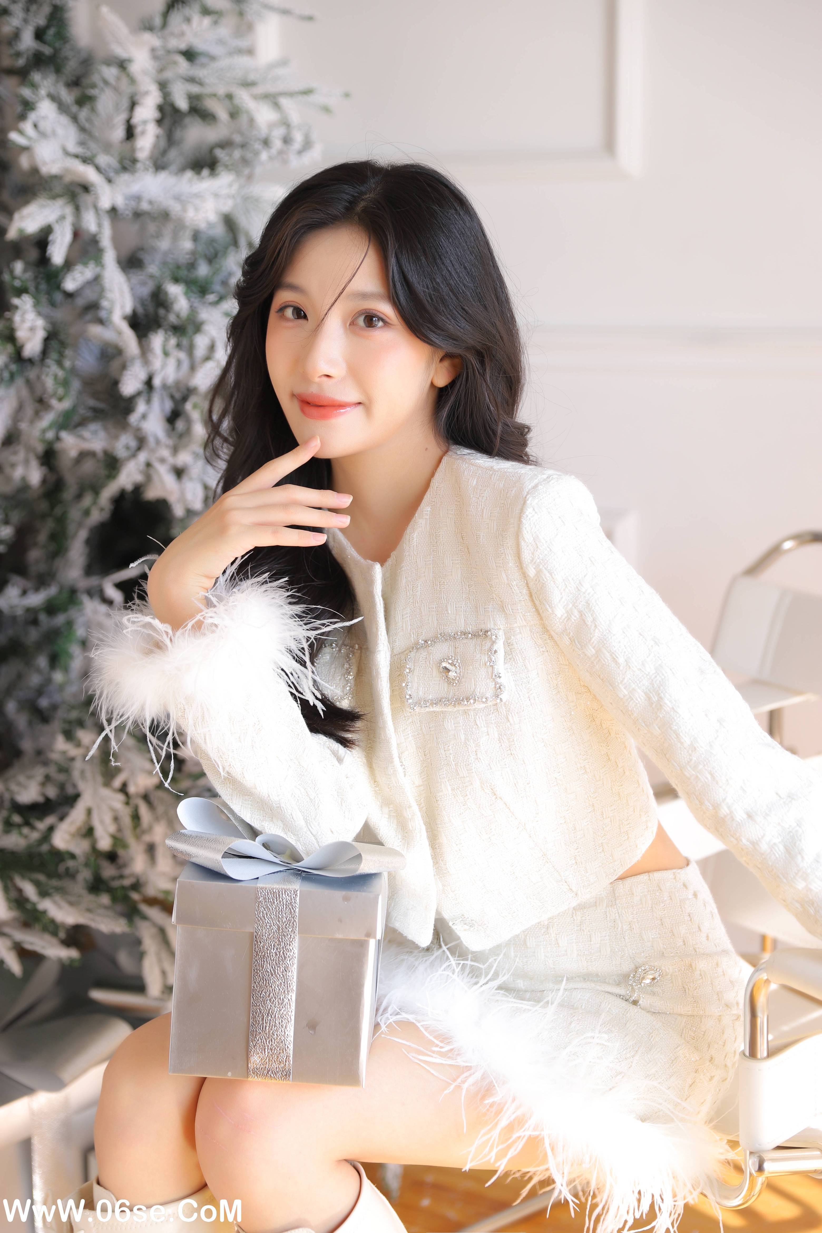 图片[7]-[YITUYU艺图语]2022.12.16 山茶花 依欣Doris[35+1P／323MB]-六色网