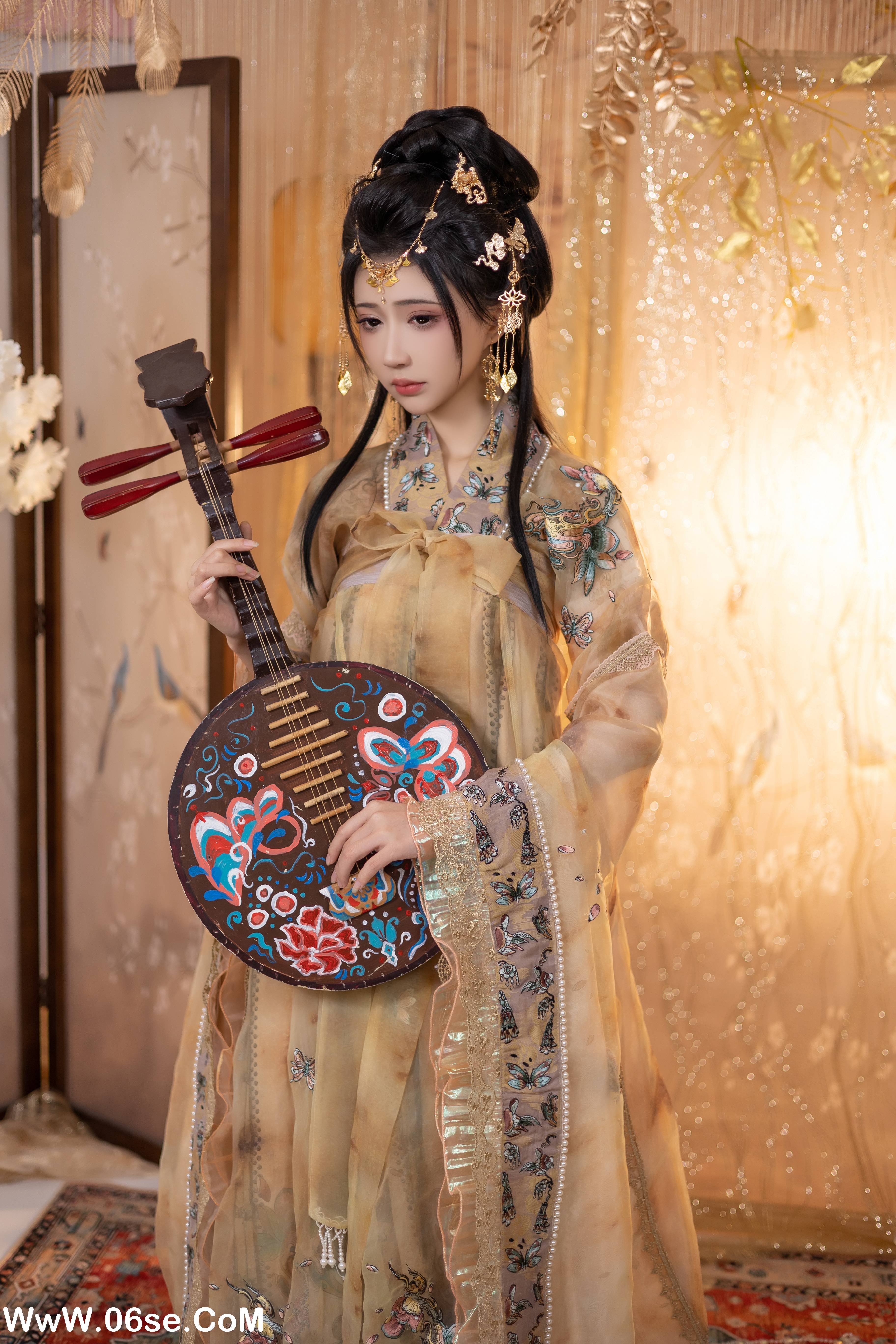 图片[14]-[YITUYU艺图语]2022.12.23 金陵月 -绮罗生的小苏苏-[27+1P／261MB]-六色网