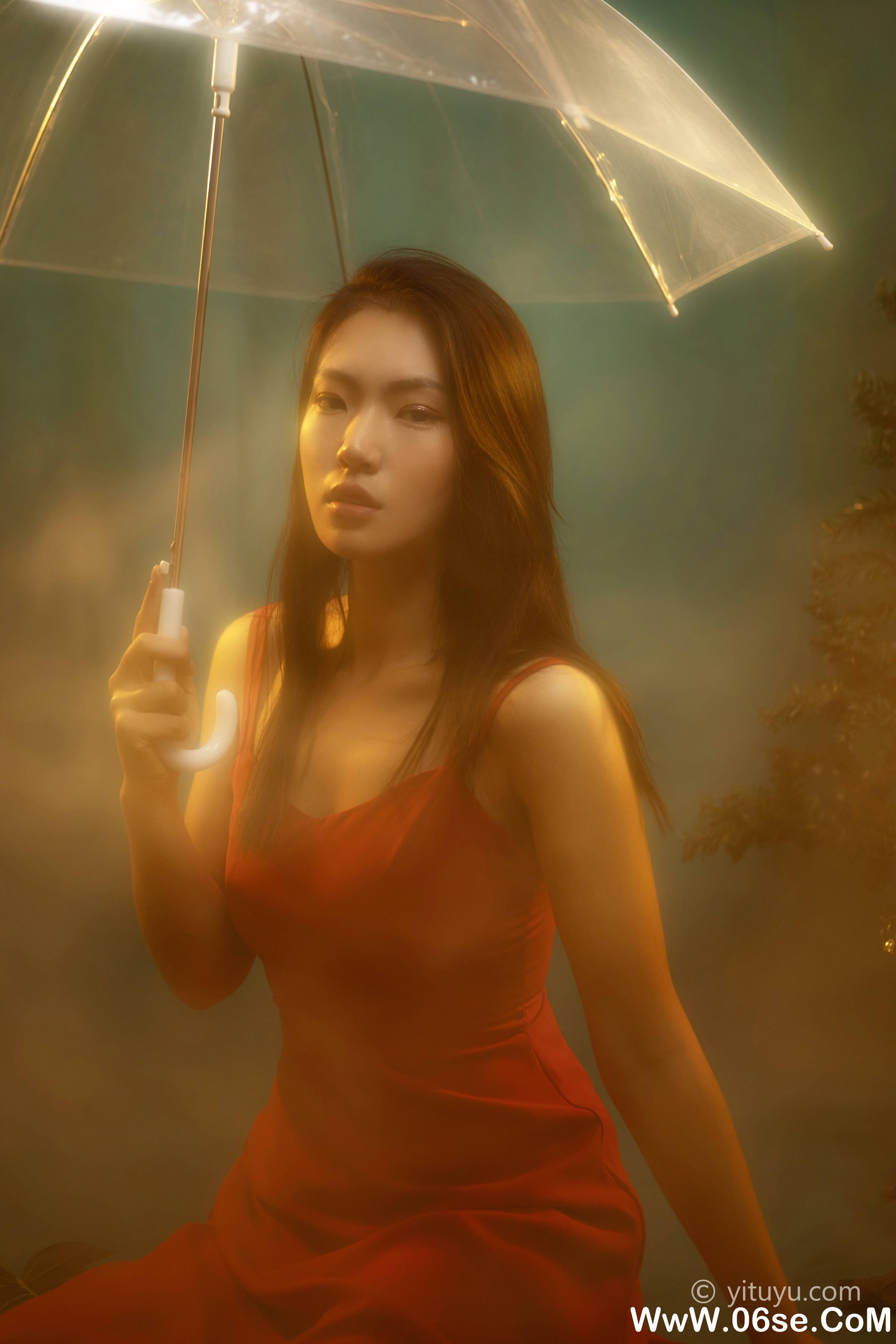图片[15]-[YITUYU艺图语]2021.05.24 红装 娇娇[34P／323MB]-六色网