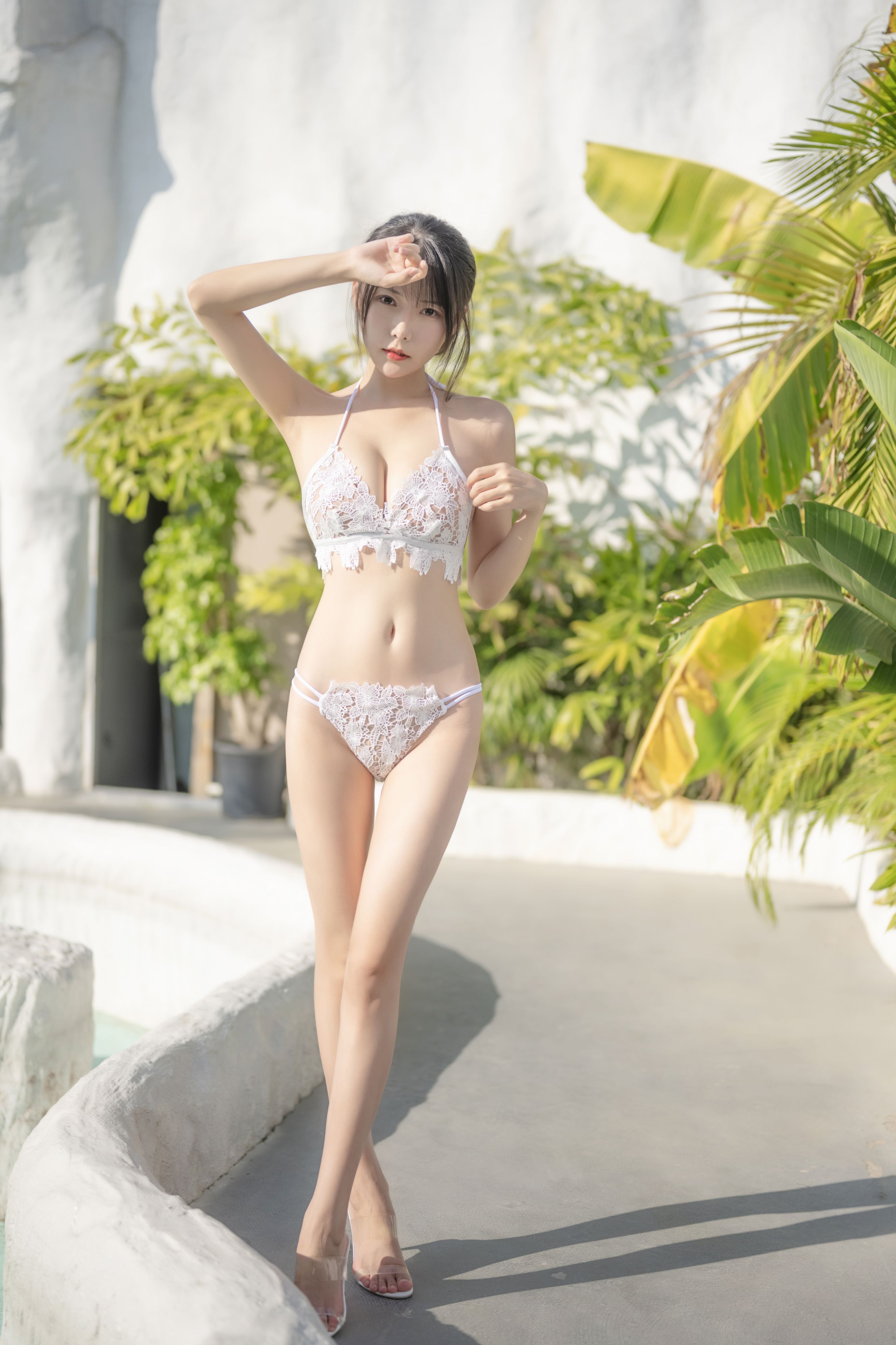 香草喵露露 - NO.27 小鹿乱撞 泳装正片 [34P-708MB] 1
