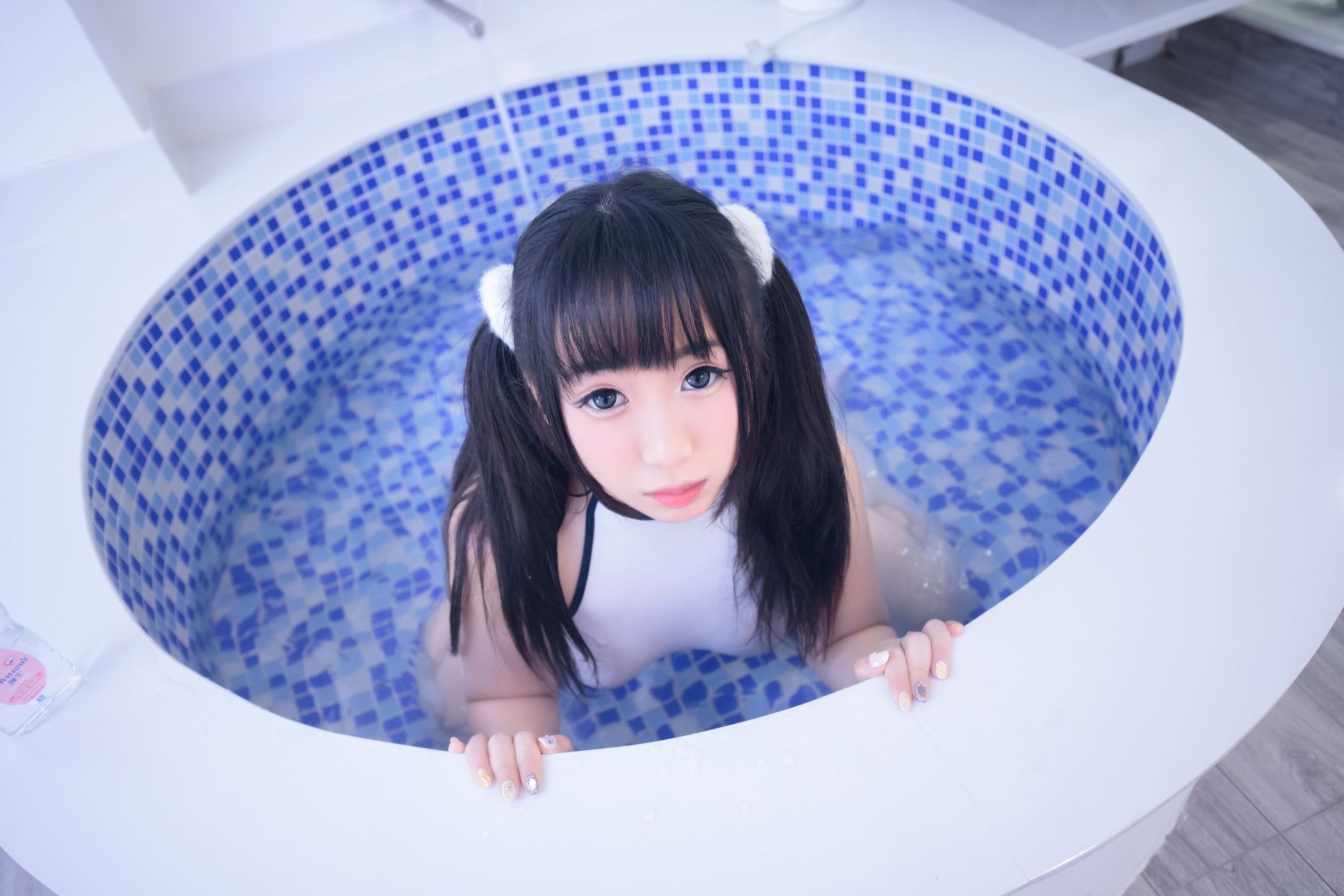 胡桃猫 - 南半球竟泳 [150P6V478M] 44