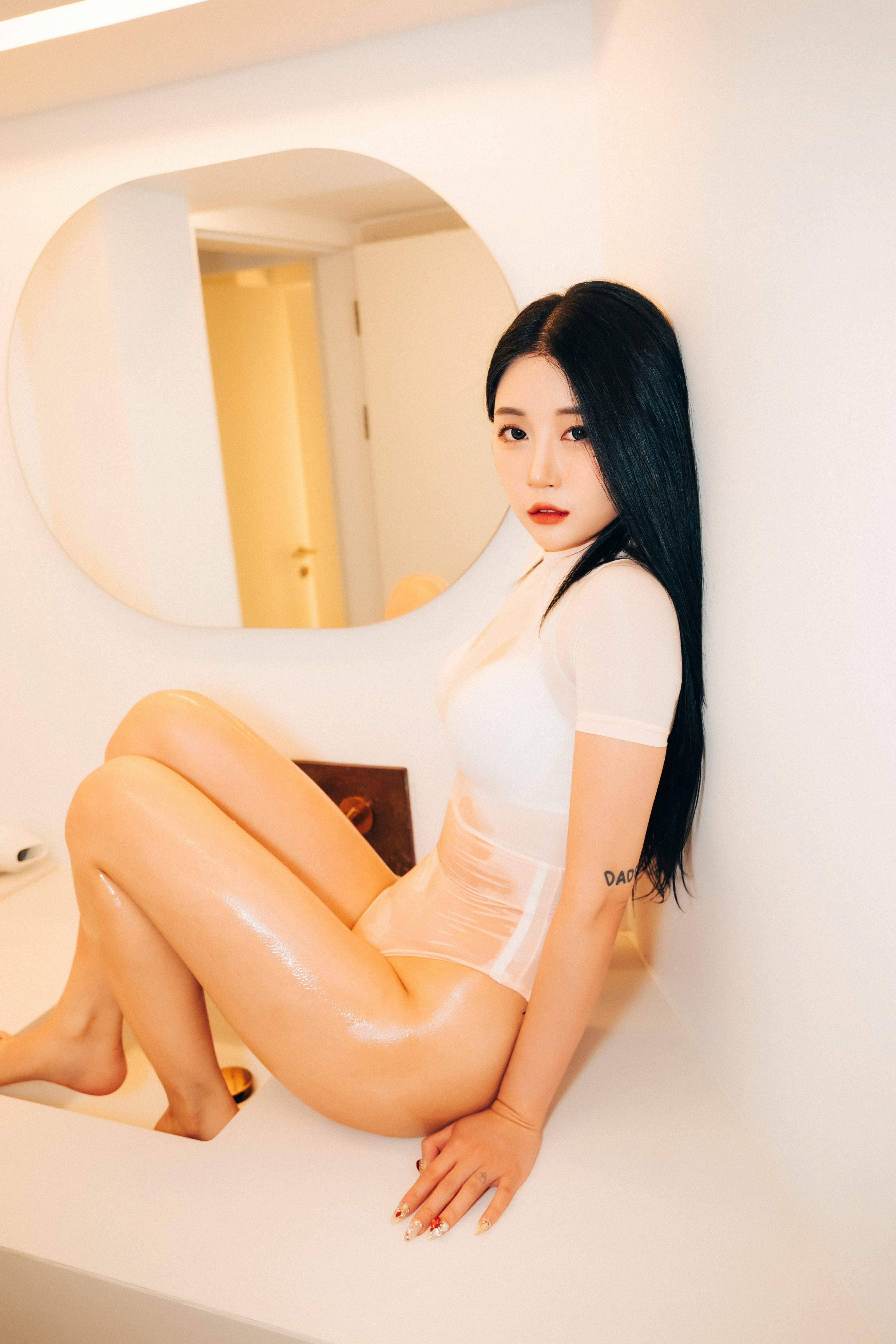 Bomi (보미) - [Loozy] Thin Piece Between [63P-809MB] 56