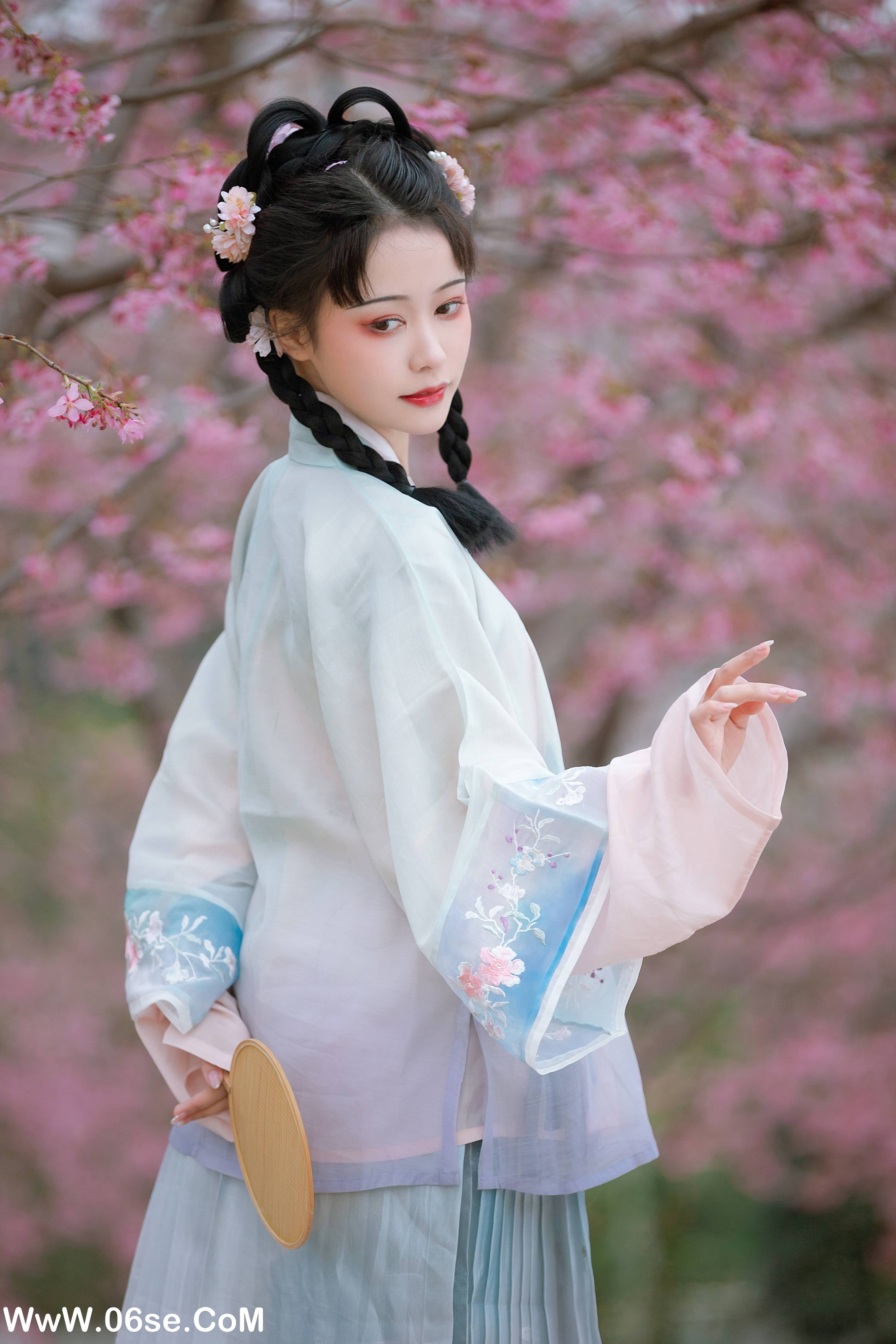 图片[22]-[YITUYU艺图语]2022.08.16 漫樱 梨一依[21+1P／275MB]-六色网