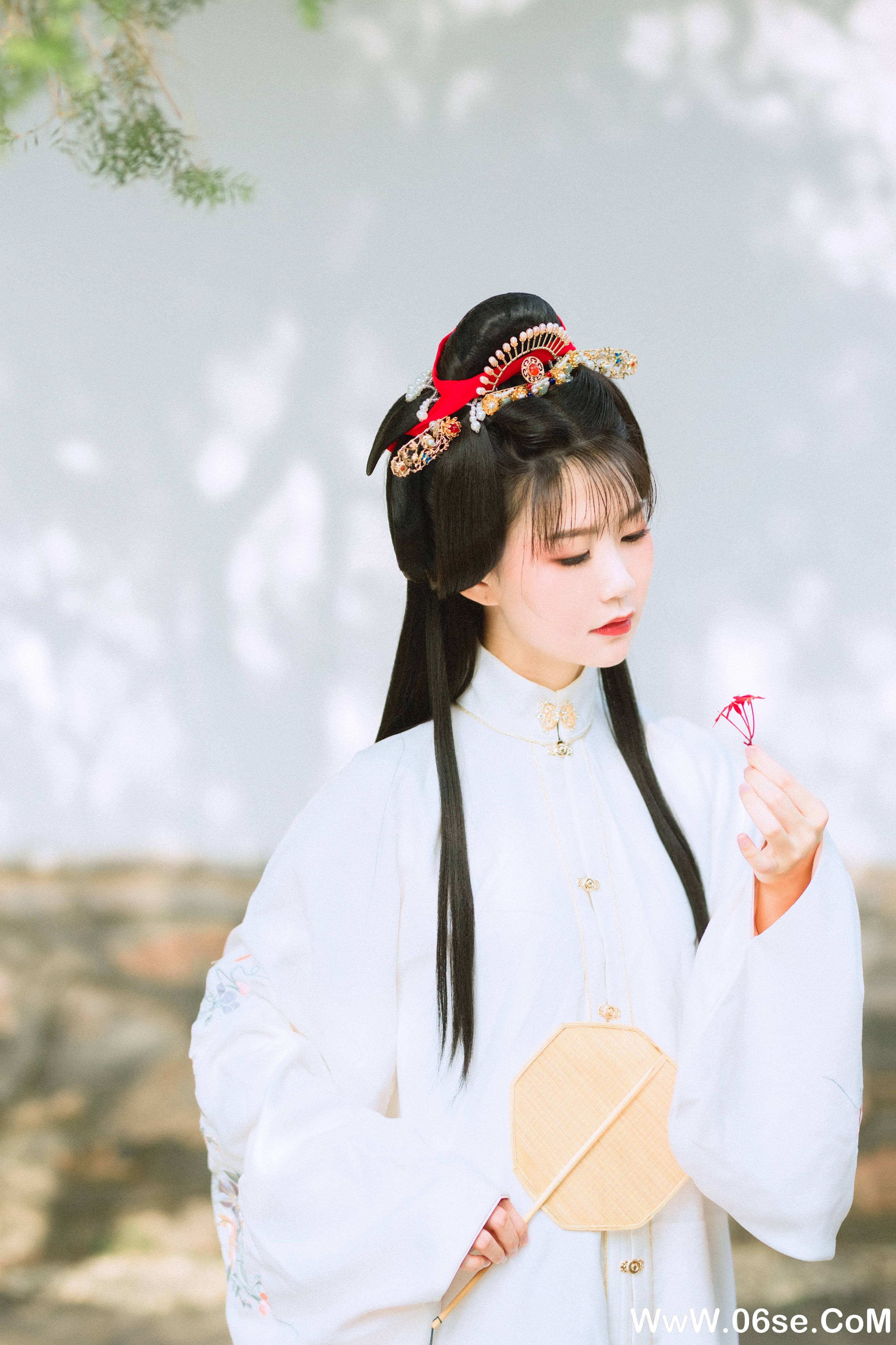 图片[16]-[YITUYU艺图语]2021.09.04 绿意 兔小白[25+1P／346MB]-六色网
