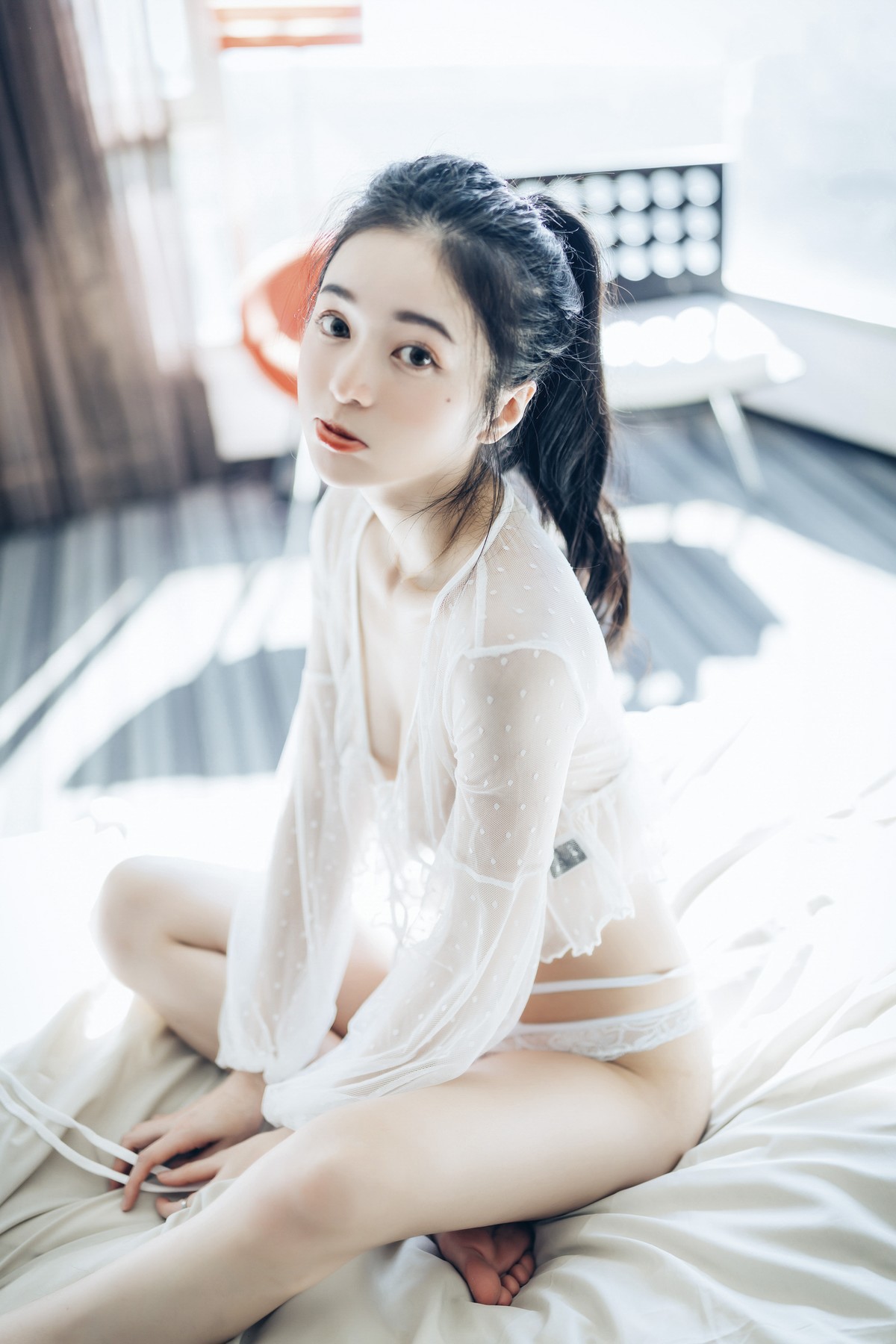 JVID精品 🔞仙仙辰 透明罩衫 透明駱駝蹄內褲 濕潤黑絲 我的女友 這次有點色😈有點甜 Set.01 35