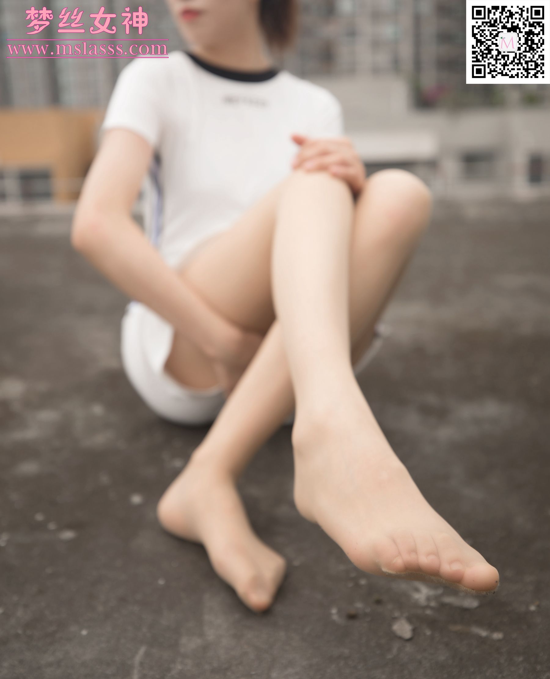[梦丝女神MSLASS]_素岚_连体裙-写真图集共59P 2