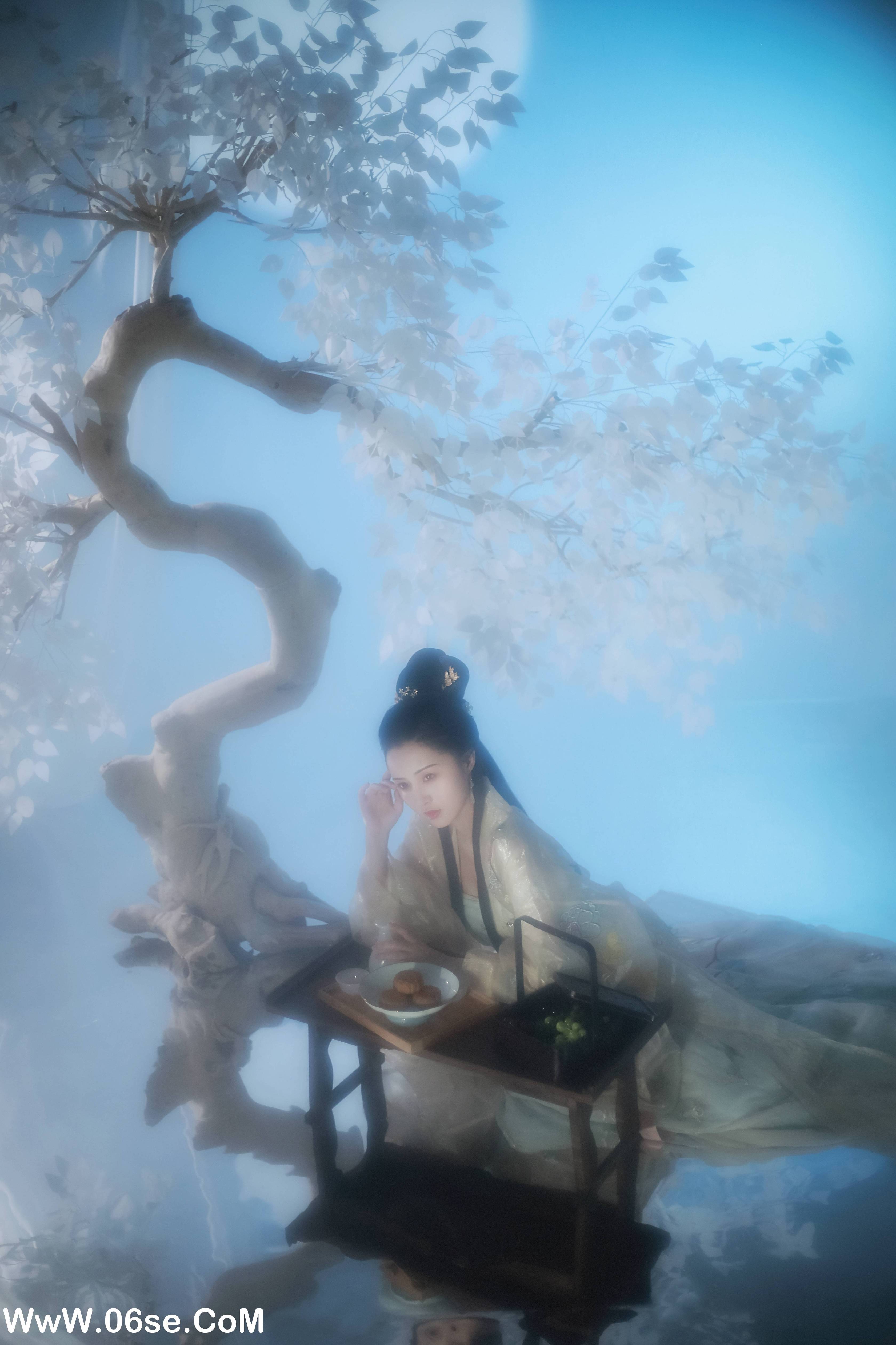 图片[19]-[YITUYU艺图语]2022.05.27 广寒宫 鱿鱼阿姨[25P-388.91MB]-六色网