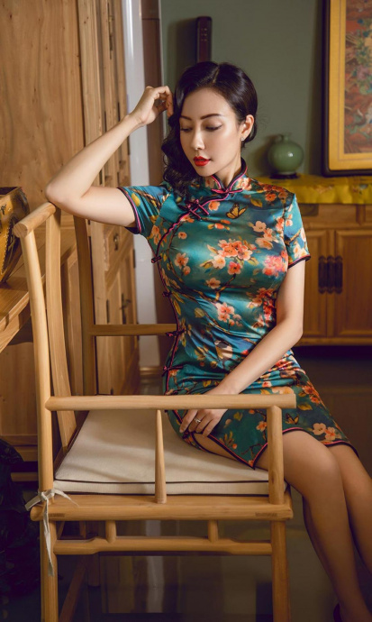 [Image: 6dee8bf11dc49757d5a89.jpg]