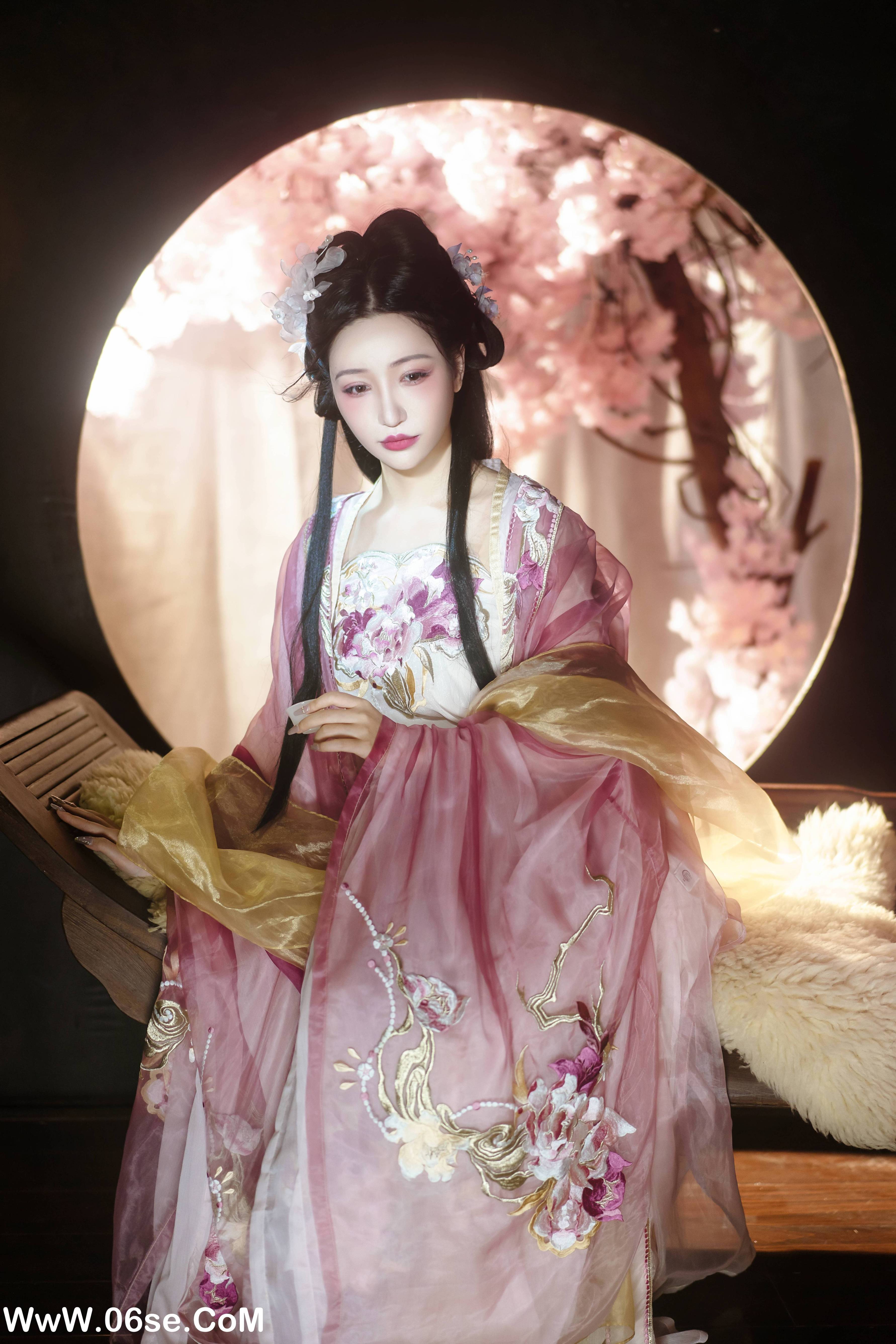 图片[27]-[YITUYU艺图语]2022.11.26 醉花酿 小田月嘉[26+1P／596MB]-六色网