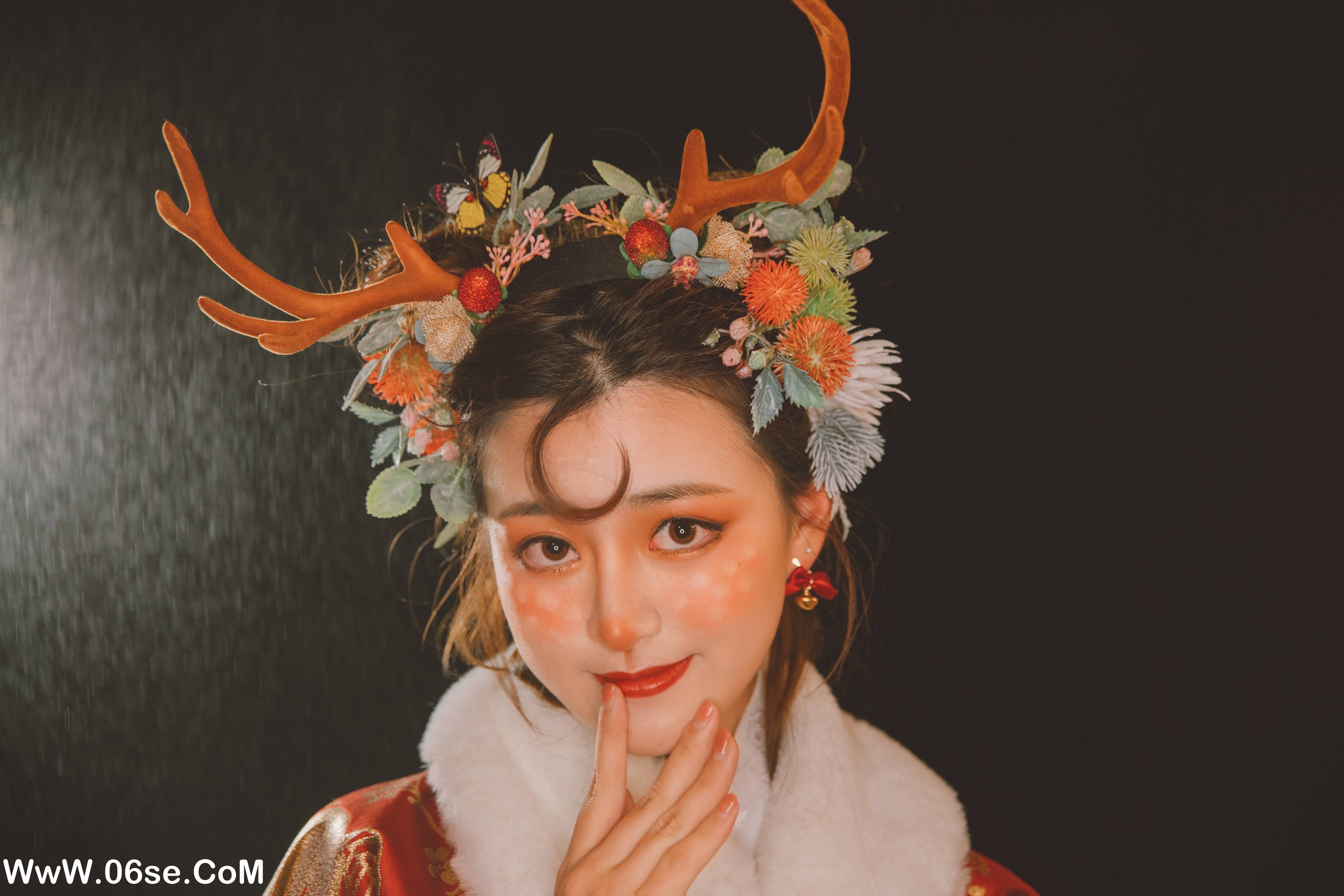 图片[23]-[YITUYU艺图语]2022.07.01 圣诞小鹿 五更天的沈公子[24P-378.9M]-六色网