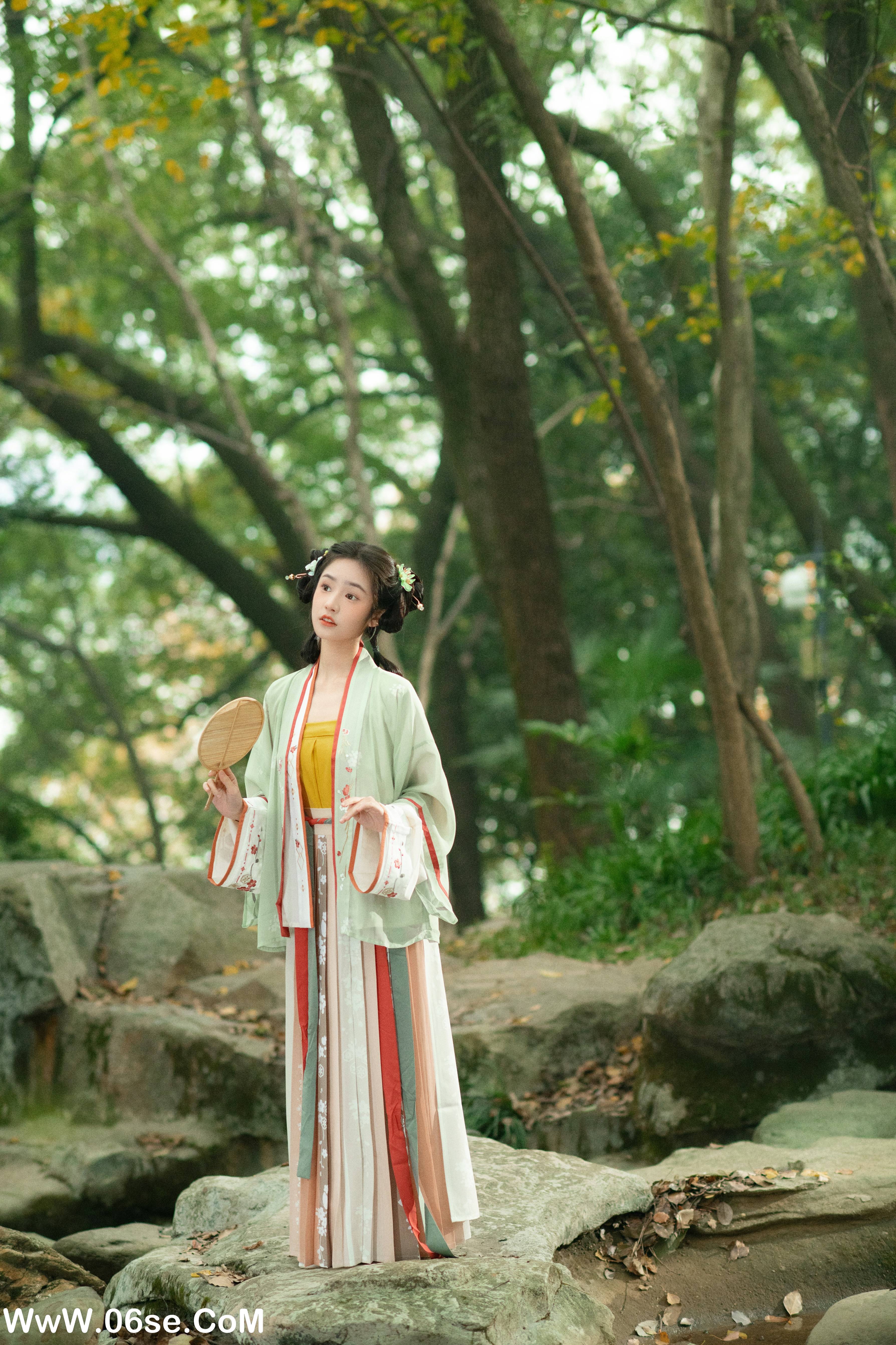 图片[3]-[YITUYU艺图语]2022.02.15 初夏 珂珂[21+1P／179MB]-六色网