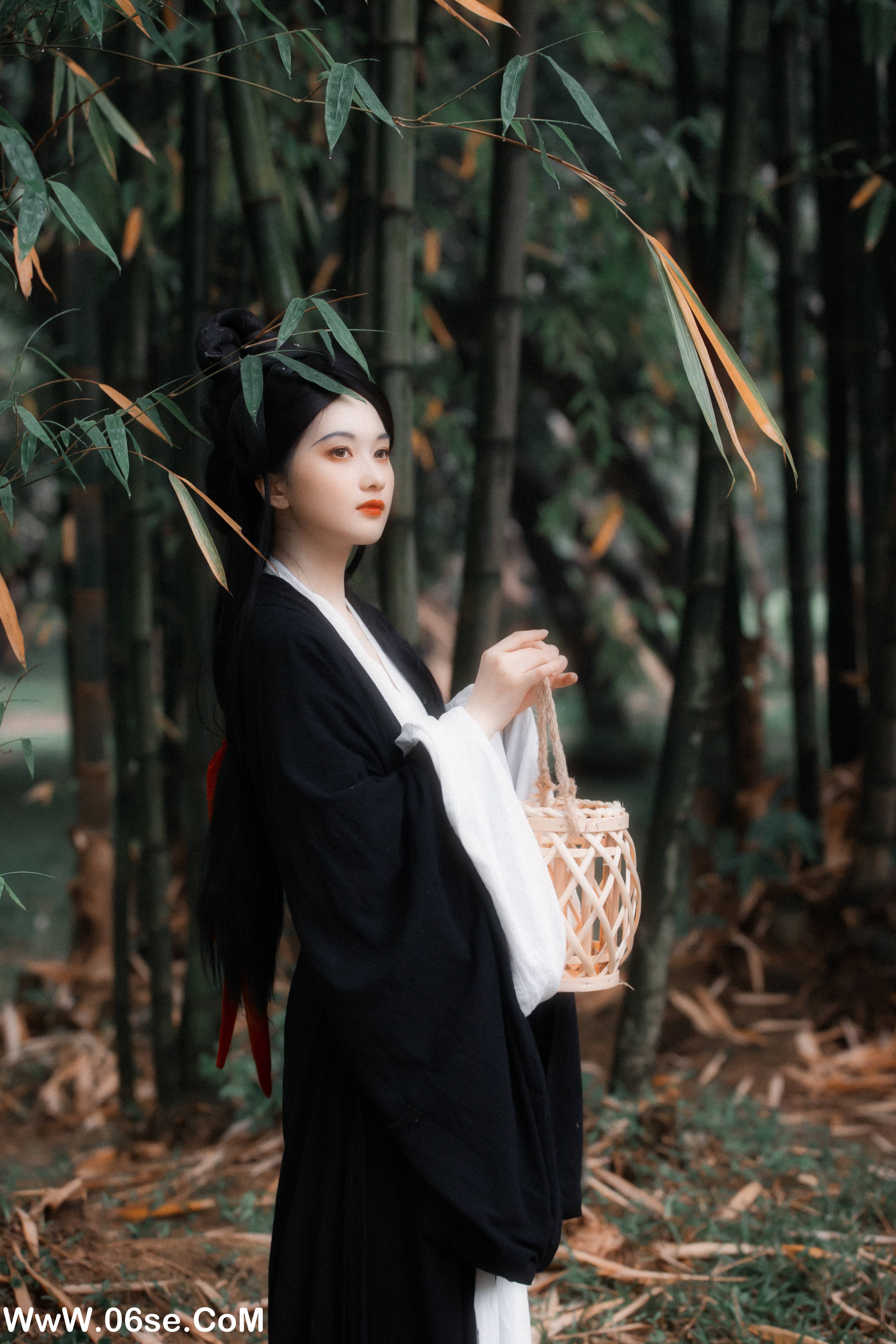 图片[28]-[YITUYU艺图语]2022.06.22 见与不见 歪歪[29P-252.3M]-六色网