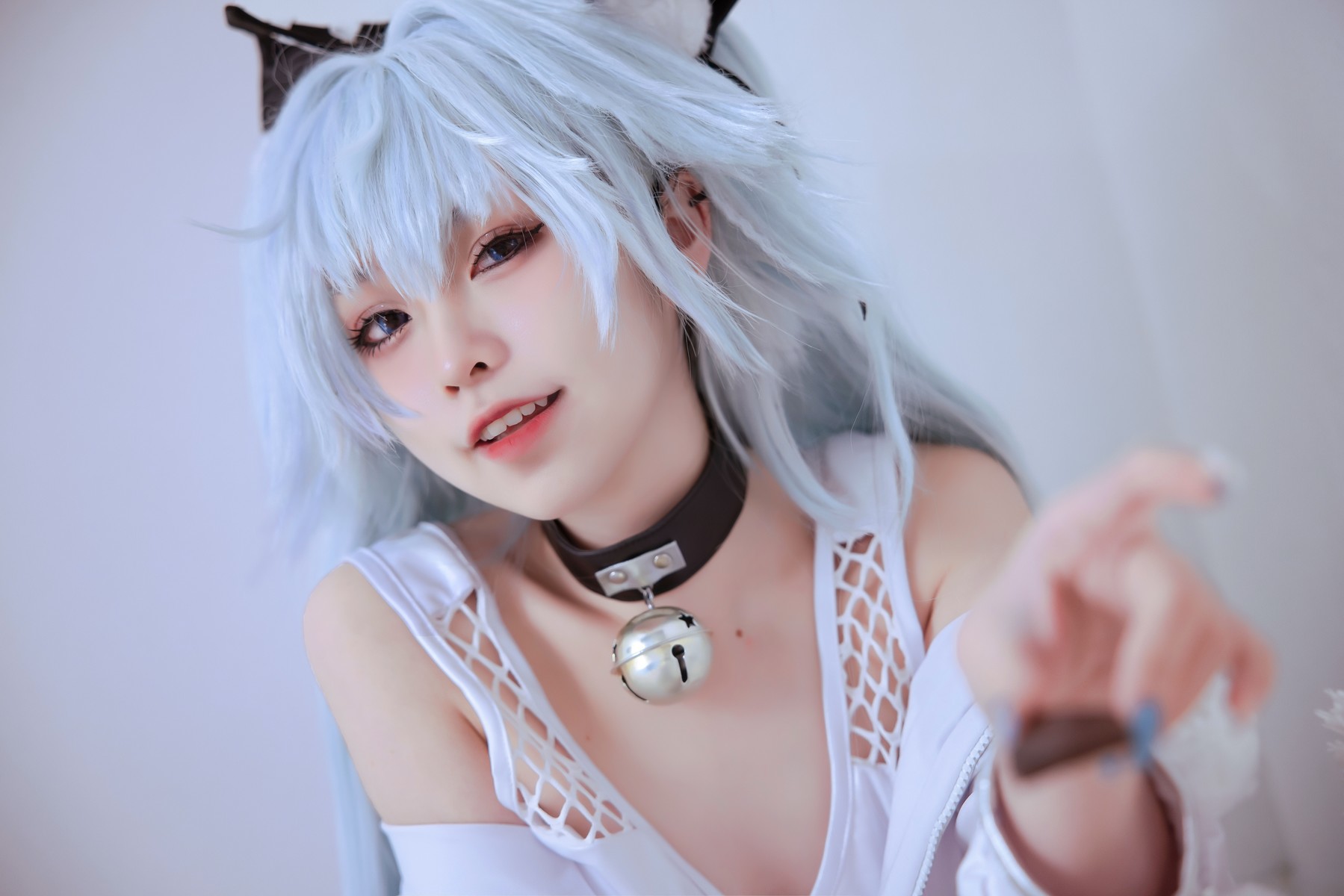 Cosplay G44不会受伤 芙洛伦白情 10