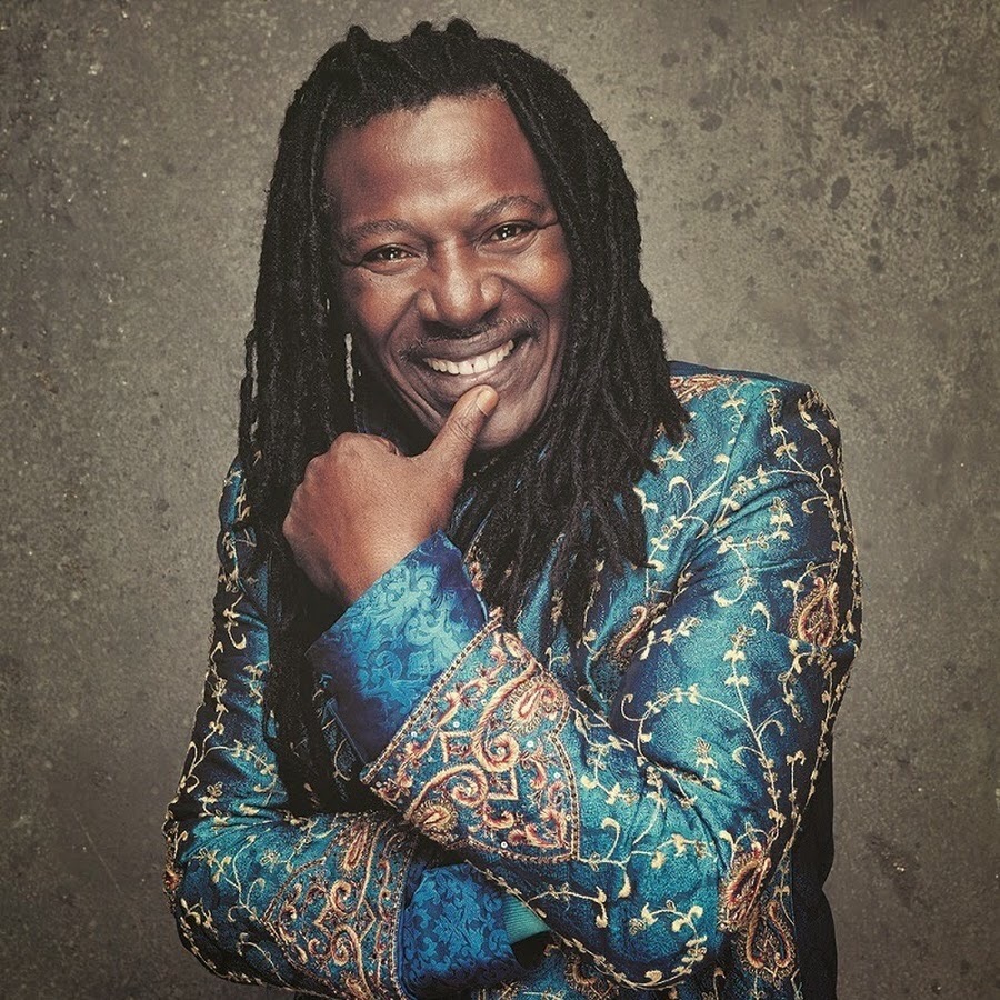 Alpha blondy - rasta poue. Bendy alpha version. Alpha blondy майки. альфа блонди. Alpha blondy.