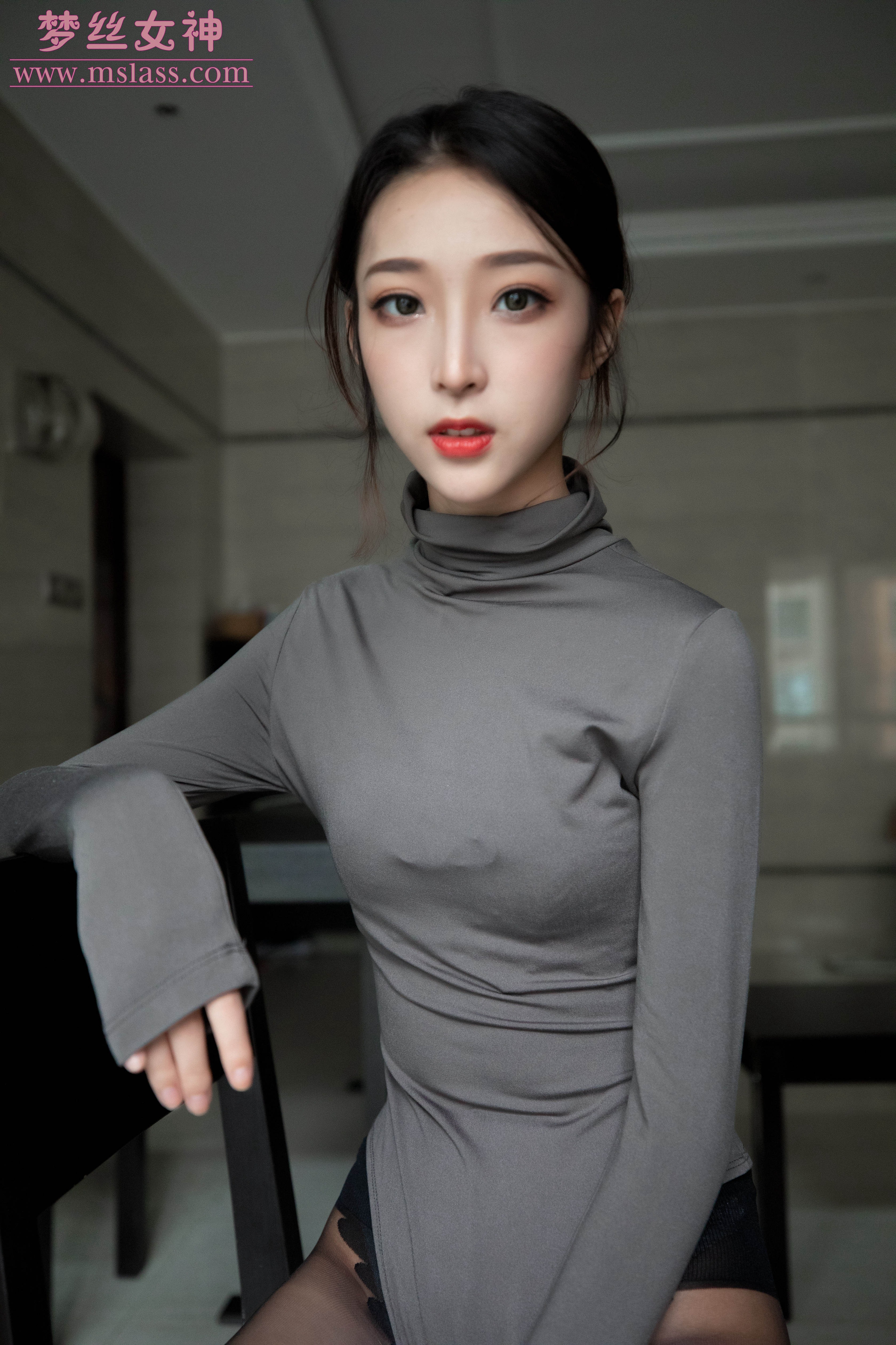 [MSLASS]梦丝女神 -  美女主播乔儿 60P 3