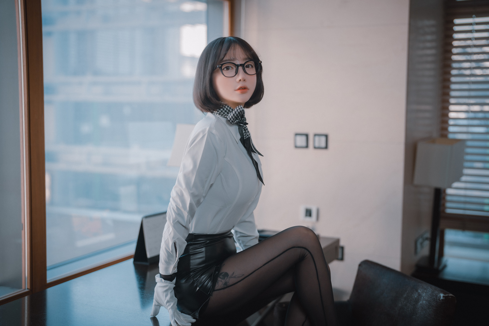 Son Yeeun 손예은, [DJAWA] Naughty Supervisor Set.01 2