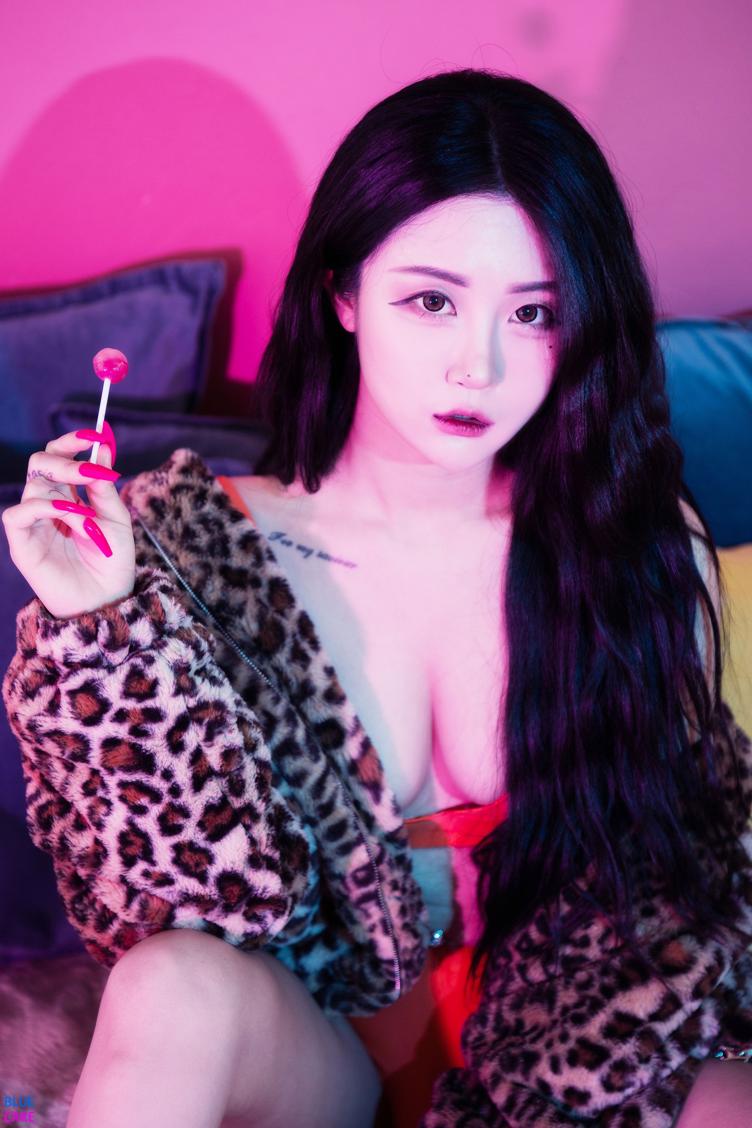 Bomi (보미) - [BLUECAKE] Happy Bomiday [95P-1.14GB] 12