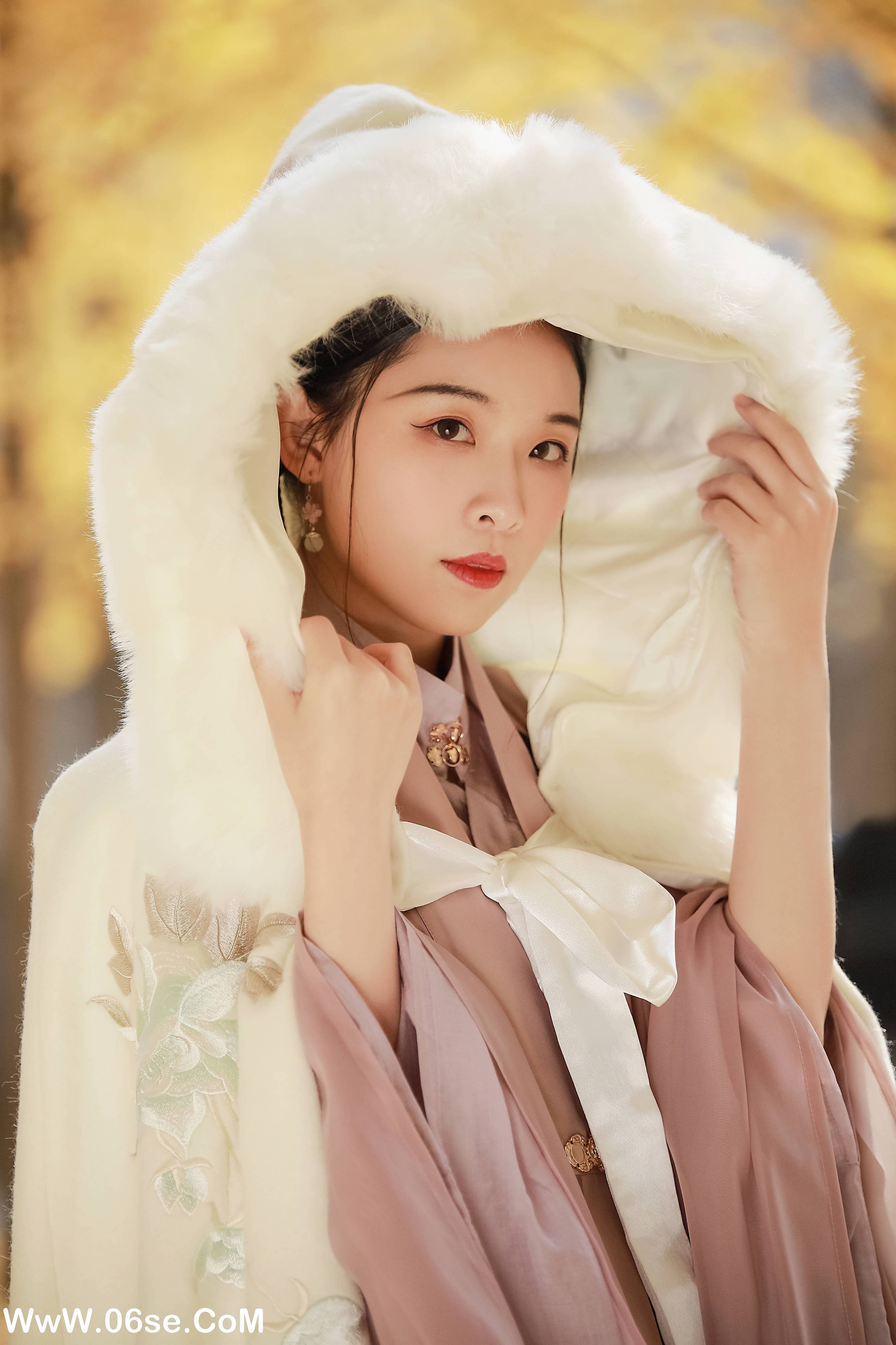 图片[19]-[YITUYU艺图语]2022.06.11 伤别离 _喵喵家的小鱼干_[26P-437.64MB]-六色网