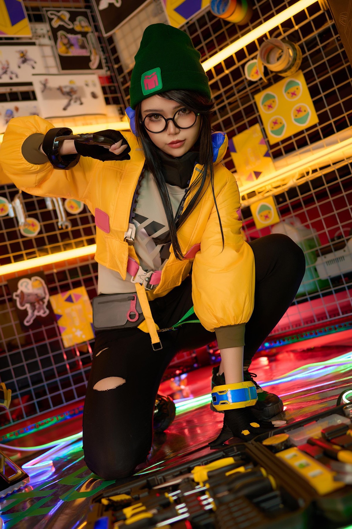 Cosplay ZinieQ Killjoy Valorant 17