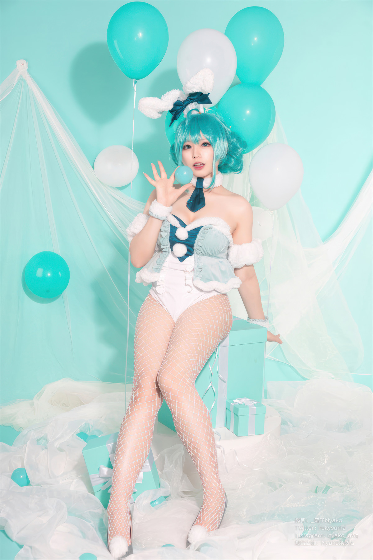 Cosplay Nyako喵子 初音白兔 7