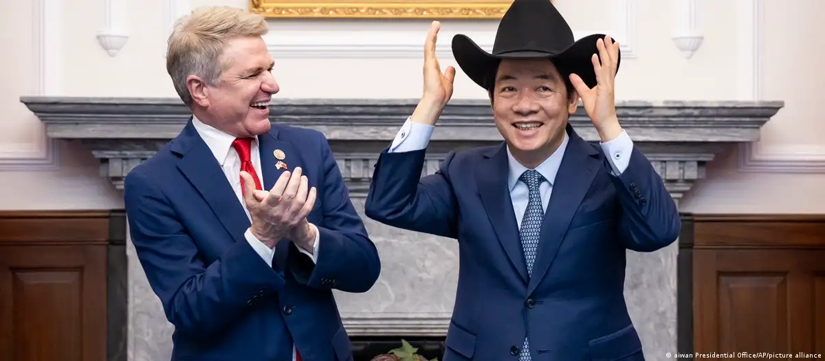 蔡英文、直至现在的赖清德政府向美帝国主义摇尾乞怜,以获得政治和经济上的支持。// 图片来源: Taiwan Presidential Office/AP/picture alliance