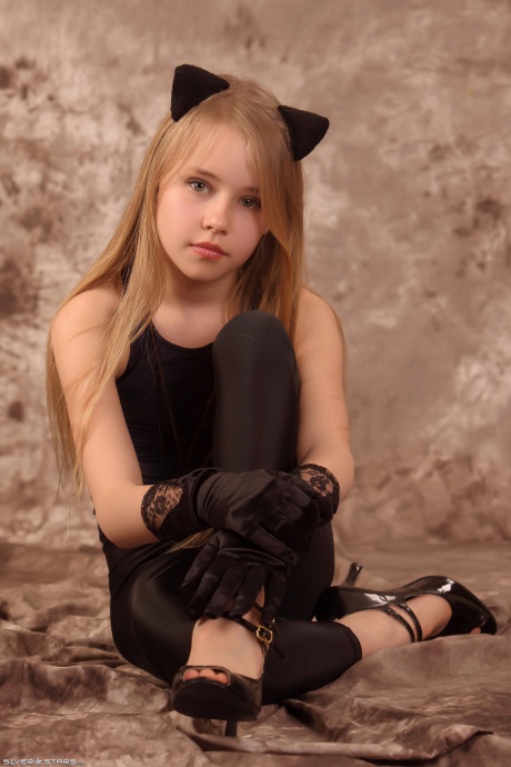 [Image: 70d043db245da9d900181.jpg]