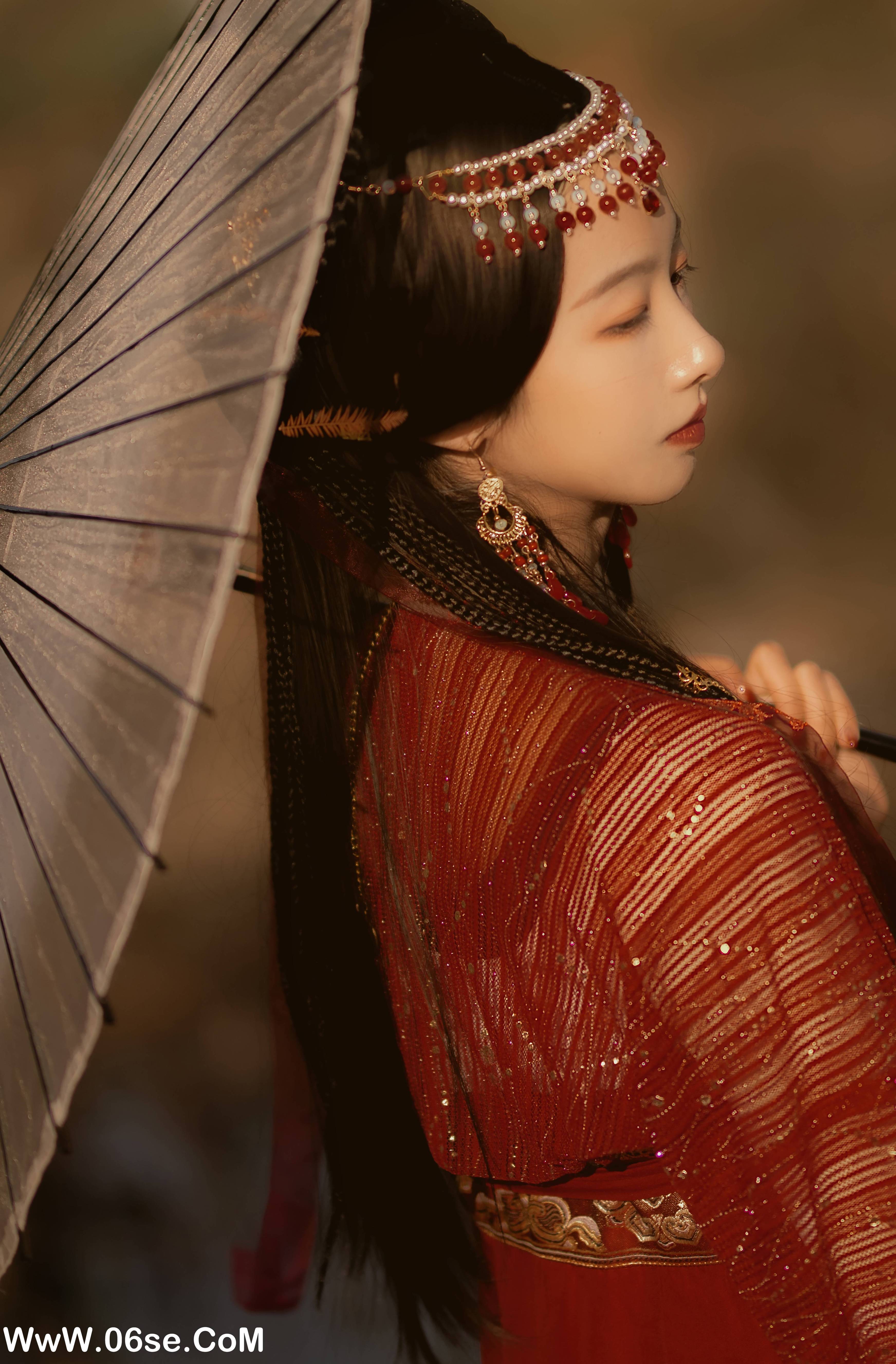 图片[13]-[YITUYU艺图语]2022.02.22 初见 刀背藏楚哥_c[18+1P／214MB]-六色网