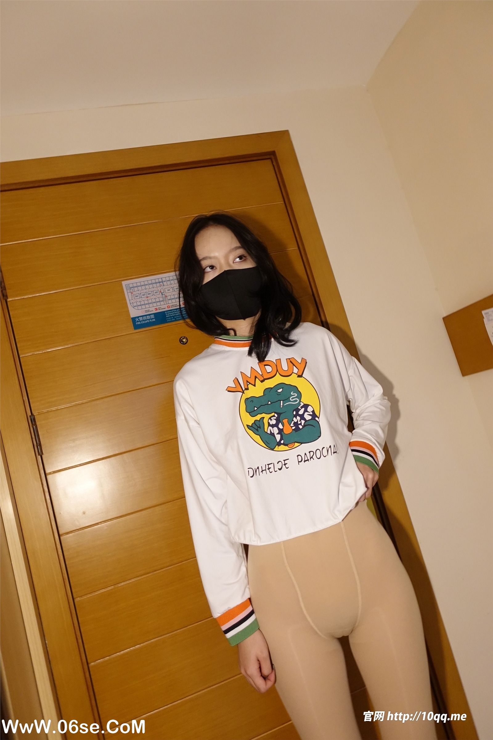 图片[6]-[ROSI写真]口罩系列 2022.12.11 NO.2373-六色网