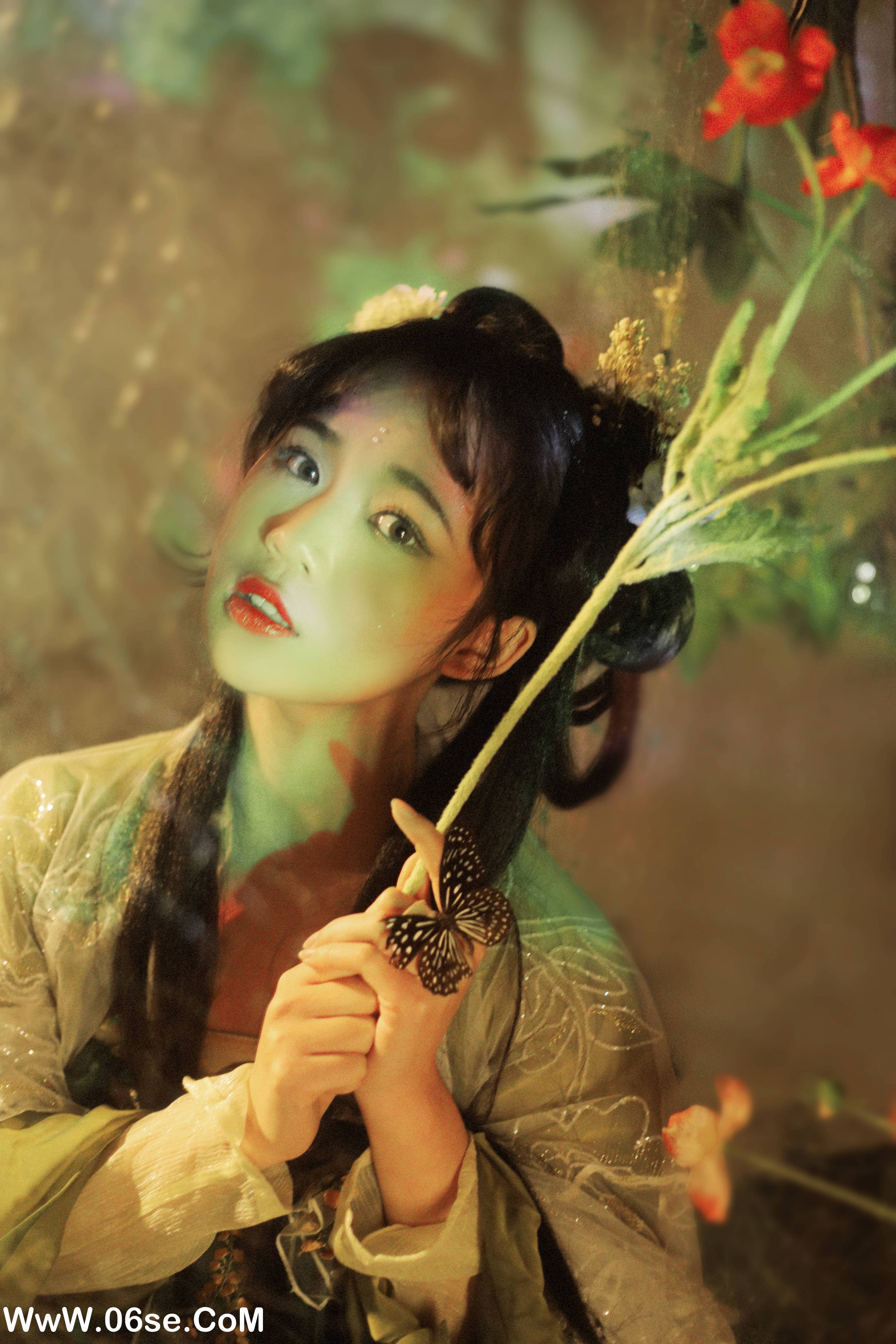 图片[20]-[YITUYU艺图语]2022.08.27 小菌人 一只高高[24P／496MB]-六色网