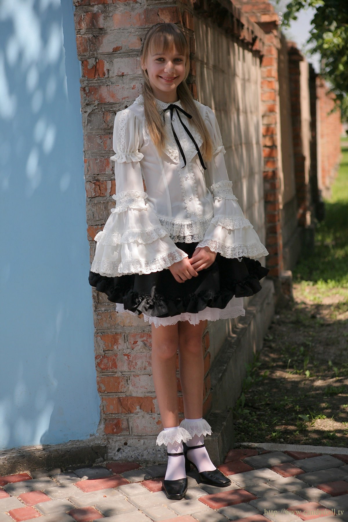 [Image: 71647e035030f0692bb22.jpg]