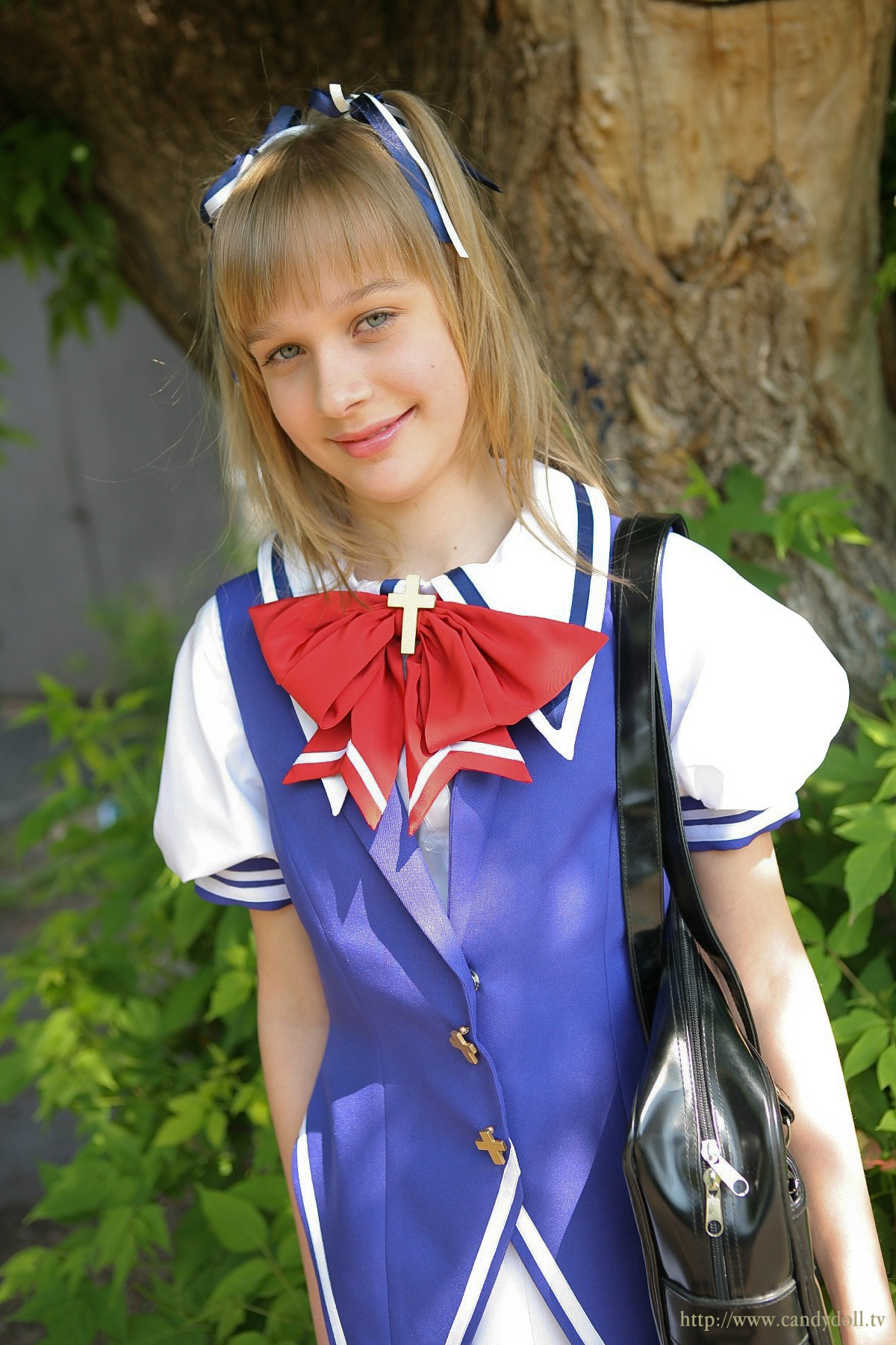 [Image: 7194d7caf13ff0277c5d5.jpg]