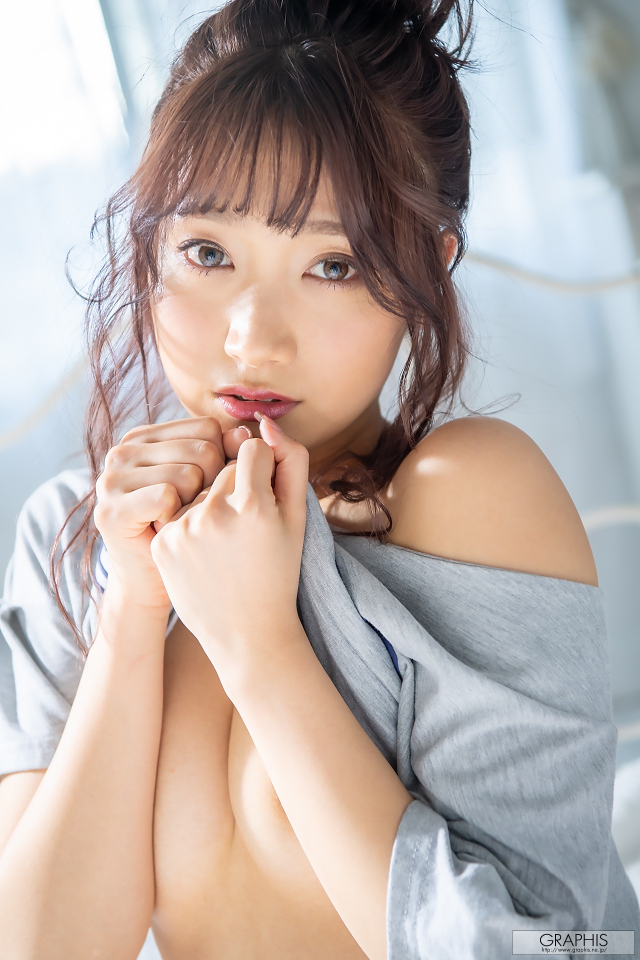 [Graphis] Gals - Anna Kami 加美杏奈 『 Angel Smile 』146P 117