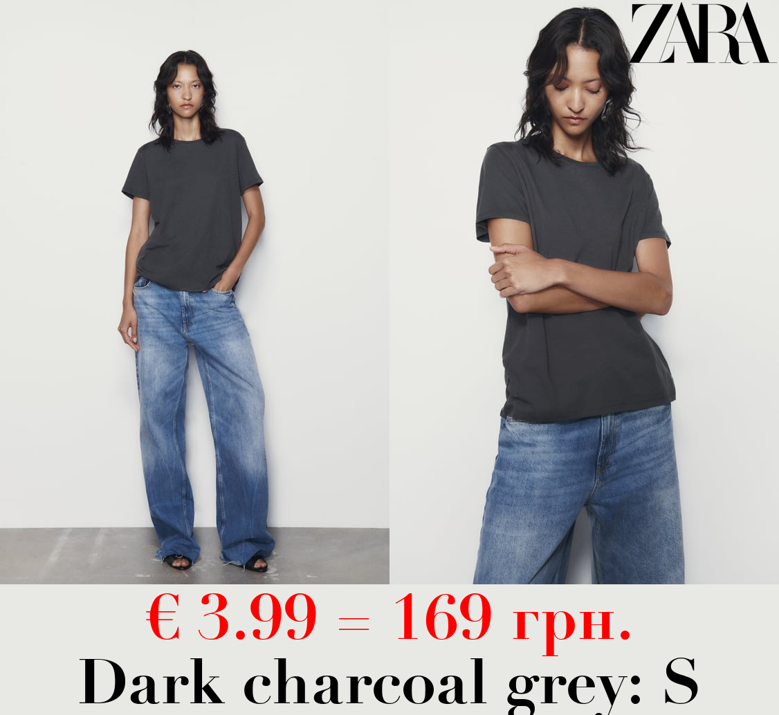 BASIC T-SHIRT WITH ASYMMETRIC HEM