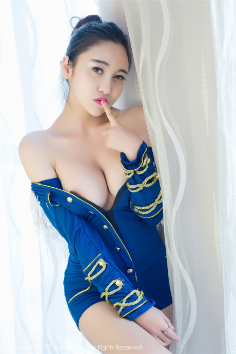 [Image: 71e3c66558d728d4fdf76.jpg]